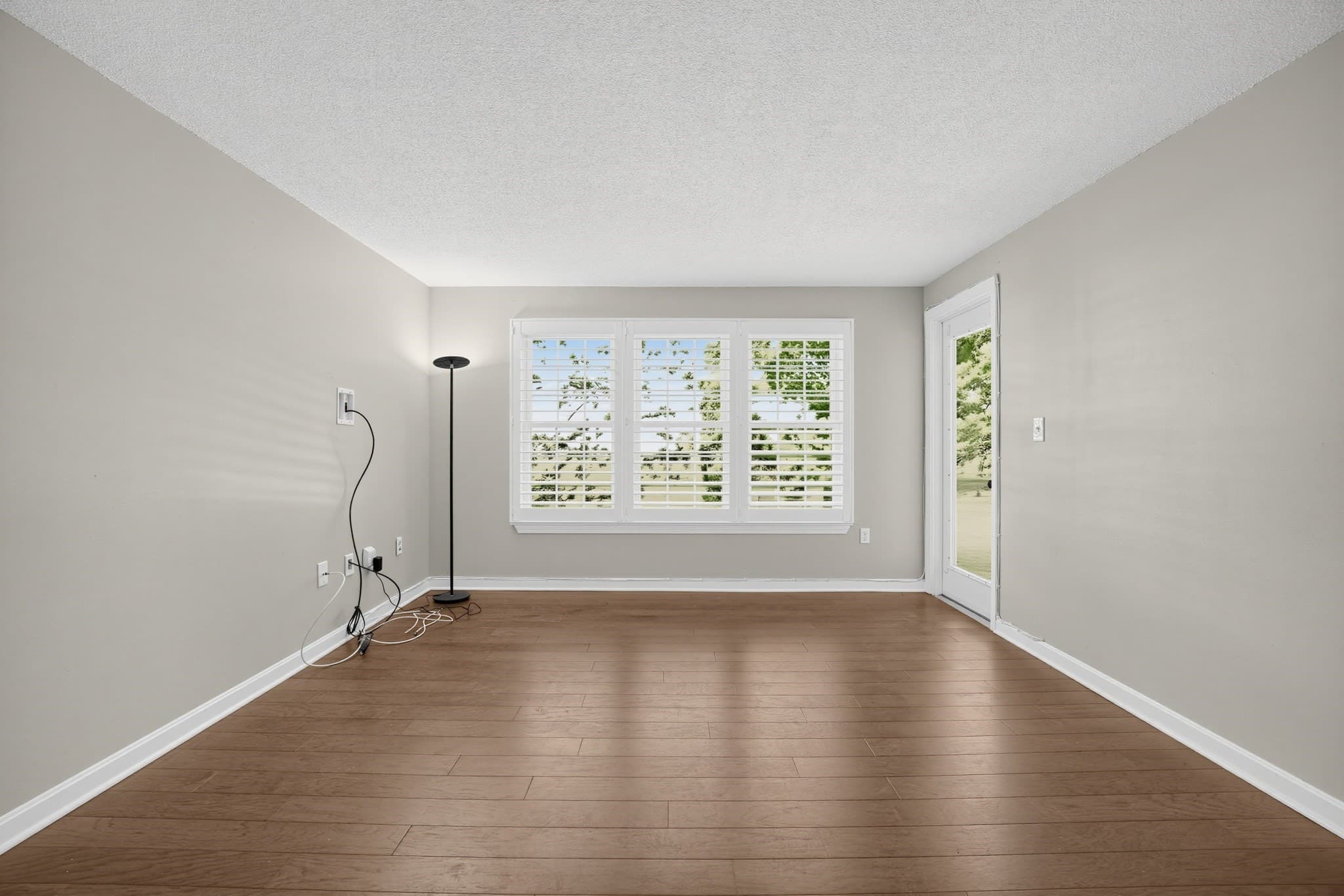 Condominium at 14 Walden Drive # 8, Natick MA 01760, Natick, photo 3 of 16