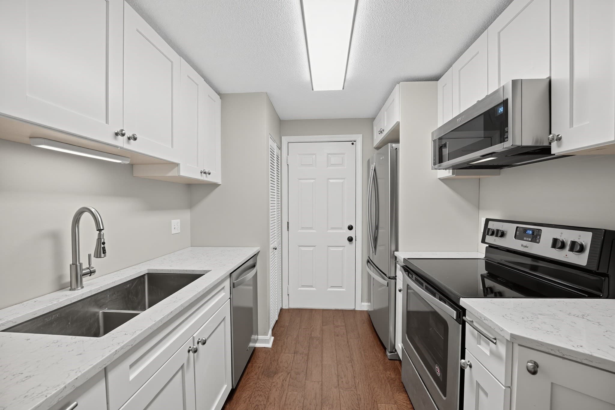 Condominium at 14 Walden Drive # 8, Natick MA 01760, Natick, photo 8 of 16