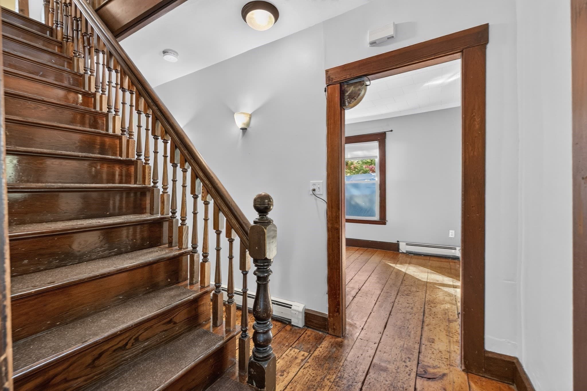 Single Family Residence at 6 Glen Ave, Upton MA 01568, Upton, photo 18 of 42
