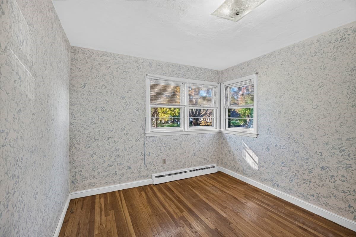 Single Family Residence at 172 Harwich Rd, West Springfield MA 01089, West Springfield, photo 17 of 42