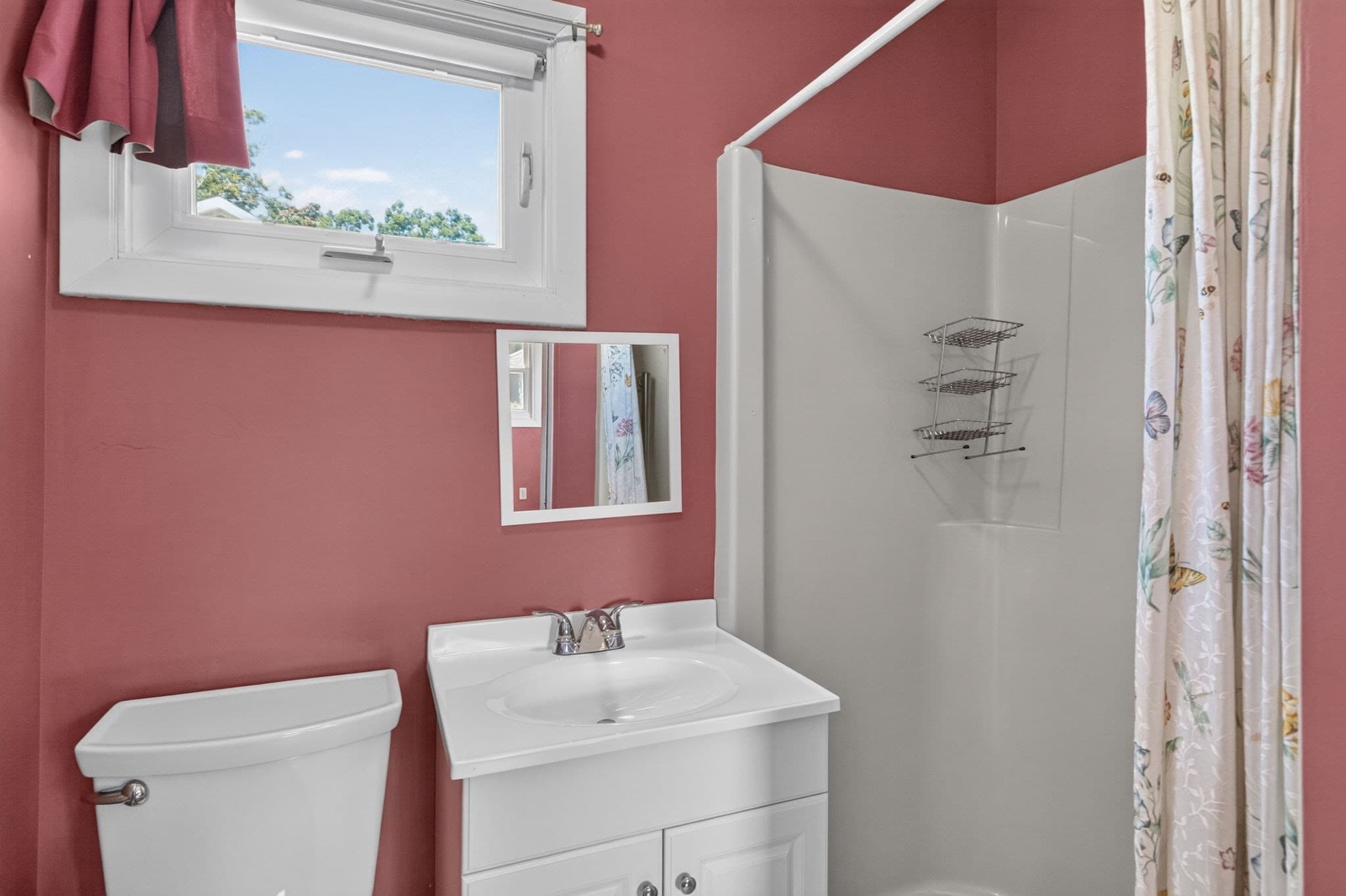 Single Family Residence at 63 Hemlock St, Fall River MA 02720, Fall River, photo 15 of 38