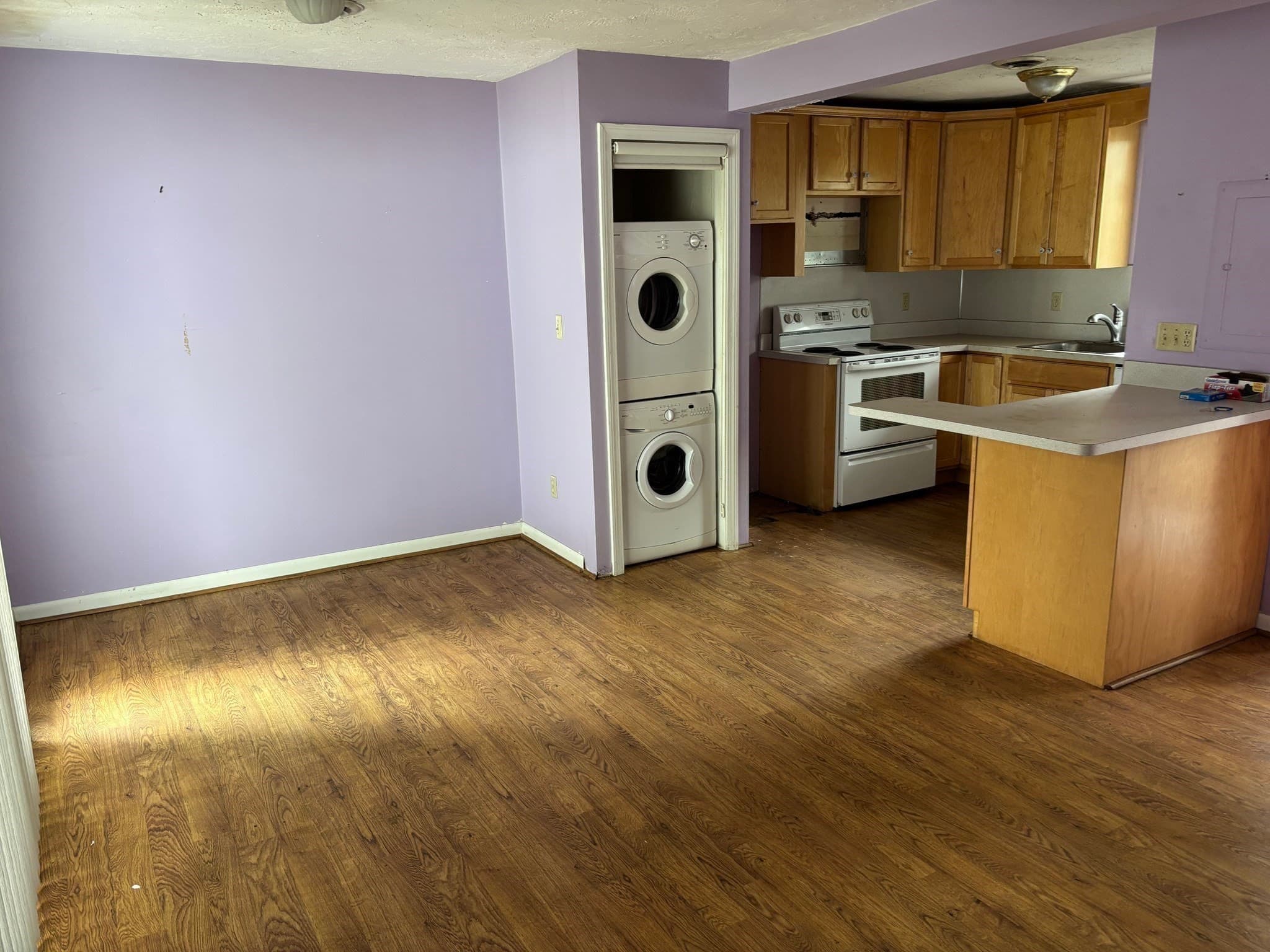 Condominium at 193 Lake Street # 4, Weymouth MA 02189, Weymouth, photo 3 of 13