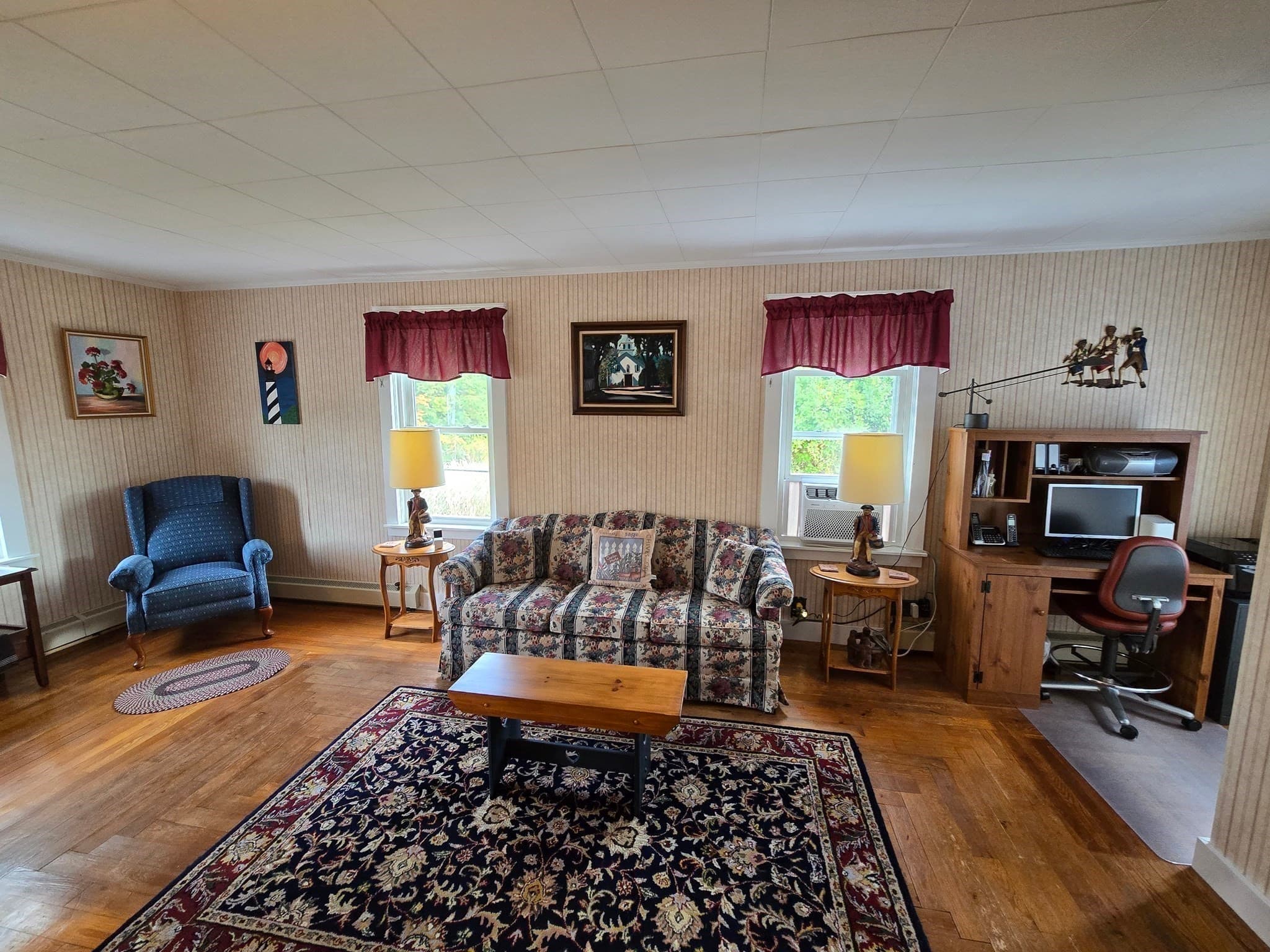 Single Family Residence at 5 Hoffman St, Taunton MA 02780, Taunton, photo 23 of 41