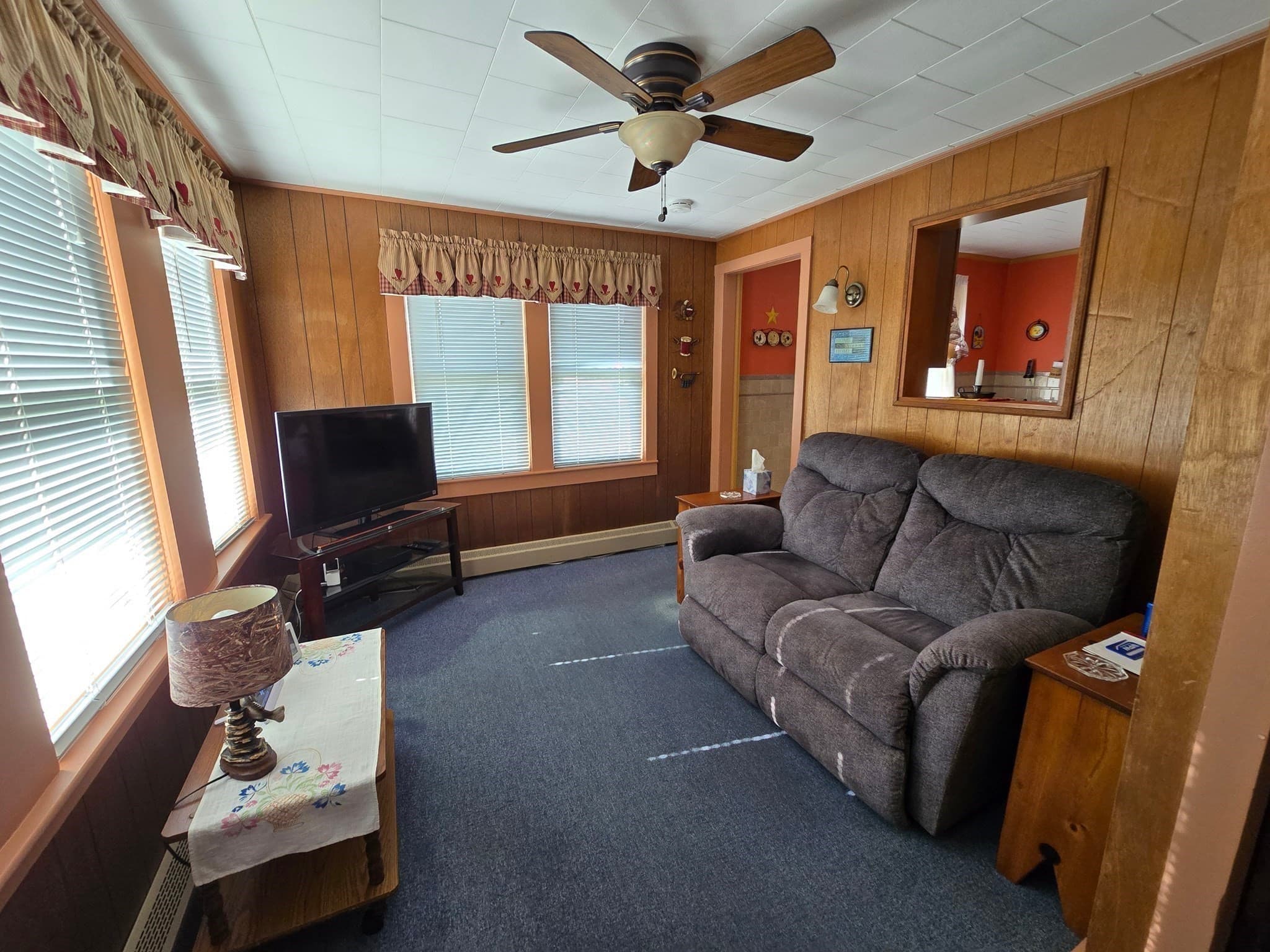 Single Family Residence at 5 Hoffman St, Taunton MA 02780, Taunton, photo 16 of 41