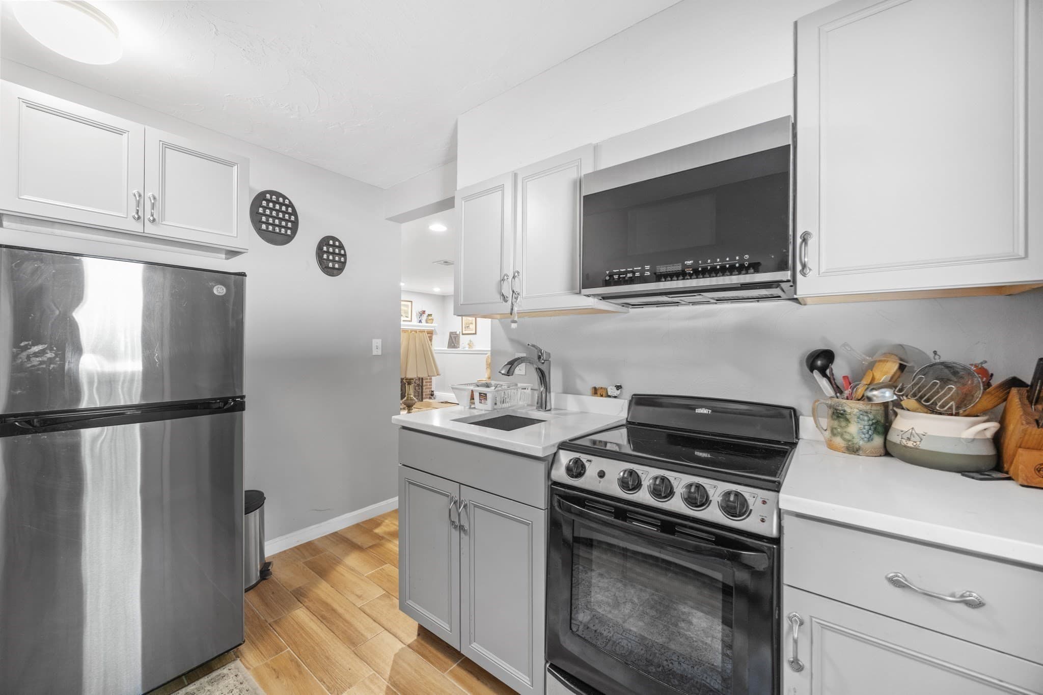 Single Family Residence at 50 Ivy Cir, Bridgewater MA 02324, Bridgewater, photo 18 of 42