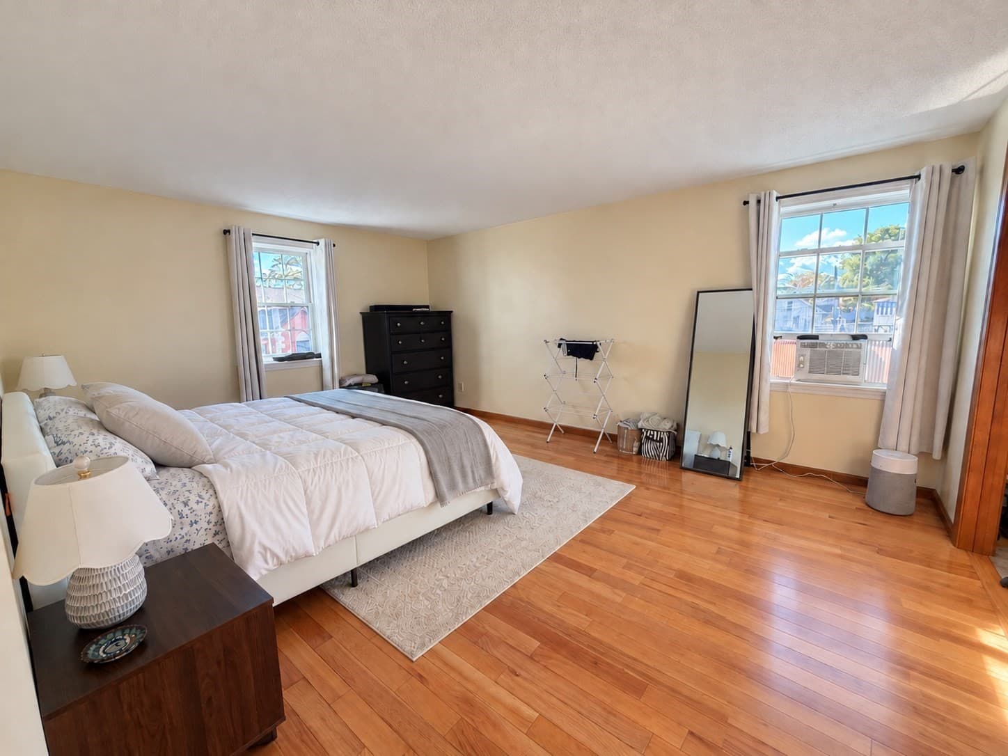 Apartment at 85 Charles St., # 9, Waltham MA 02453, photo 4 of 6