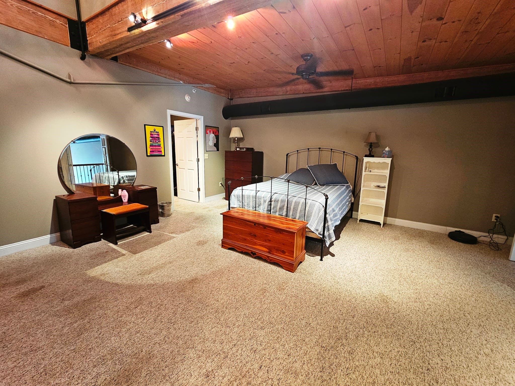 Condominium at 1 Tupperware Drive # 329, North Smithfield RI 02896, North Smithfield, photo 15 of 42