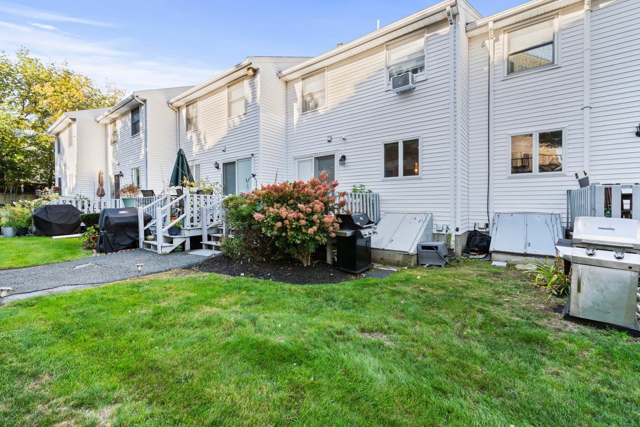 Condominium at 19 Eagan Place # 19, Peabody MA 01960, Peabody, photo 22 of 30