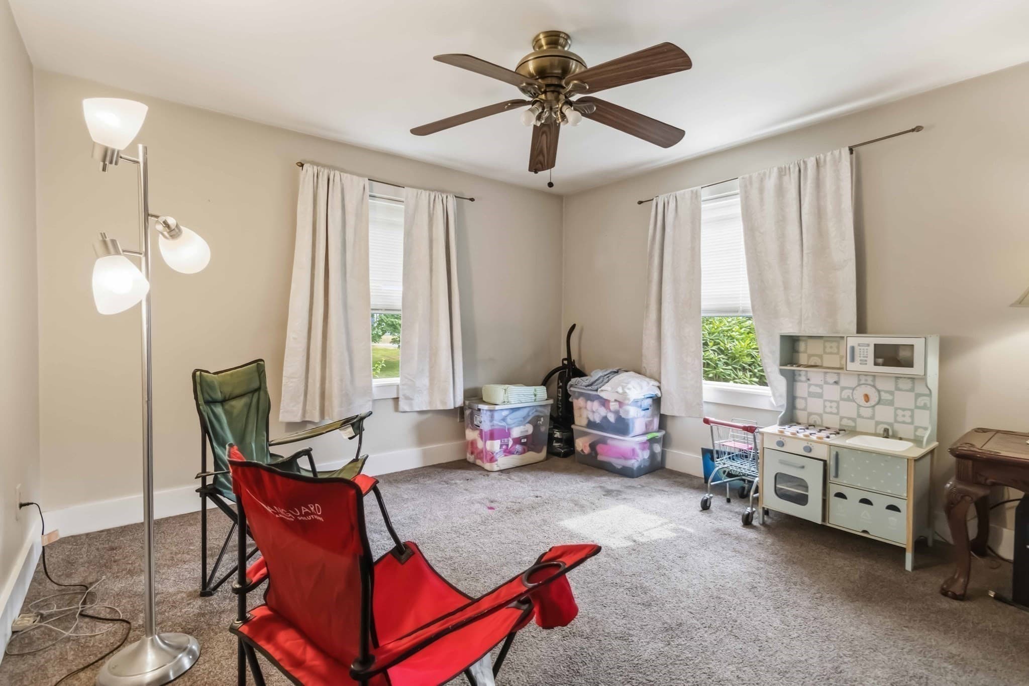 Single Family Residence at 14 Highland Ave, Taunton MA 02780, Taunton, photo 17 of 42