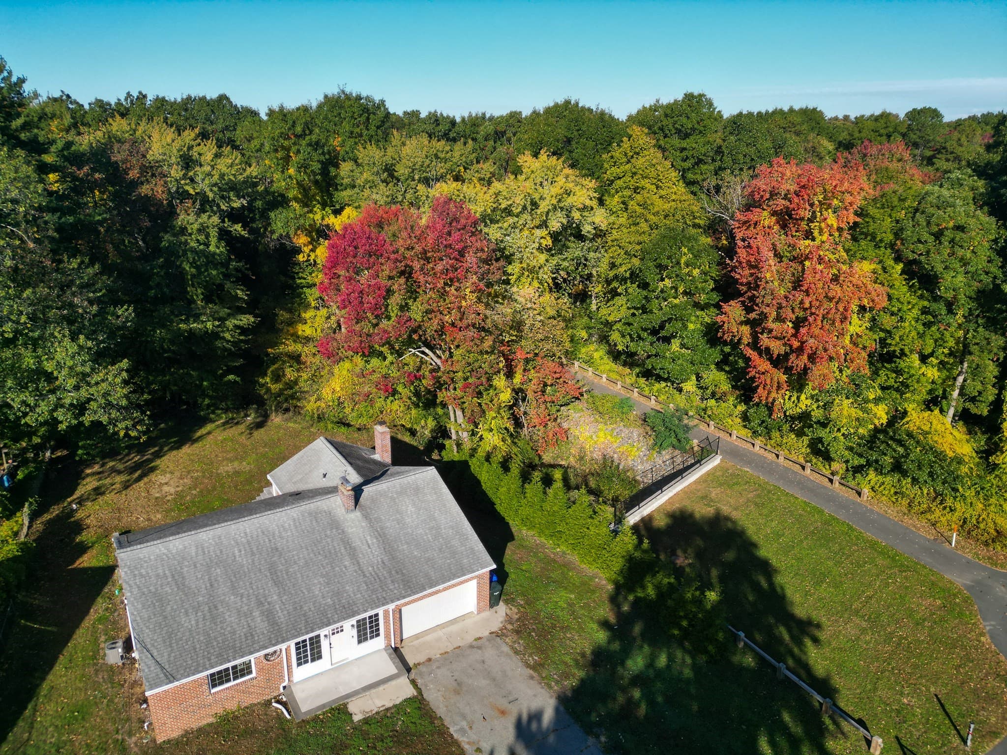 56 Princess Rd, Springfield MA 01129