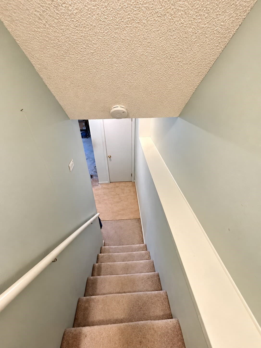 Condominium at 8 Castlegate Dr # 8, Springfield MA 01129, Springfield, photo 17 of 20