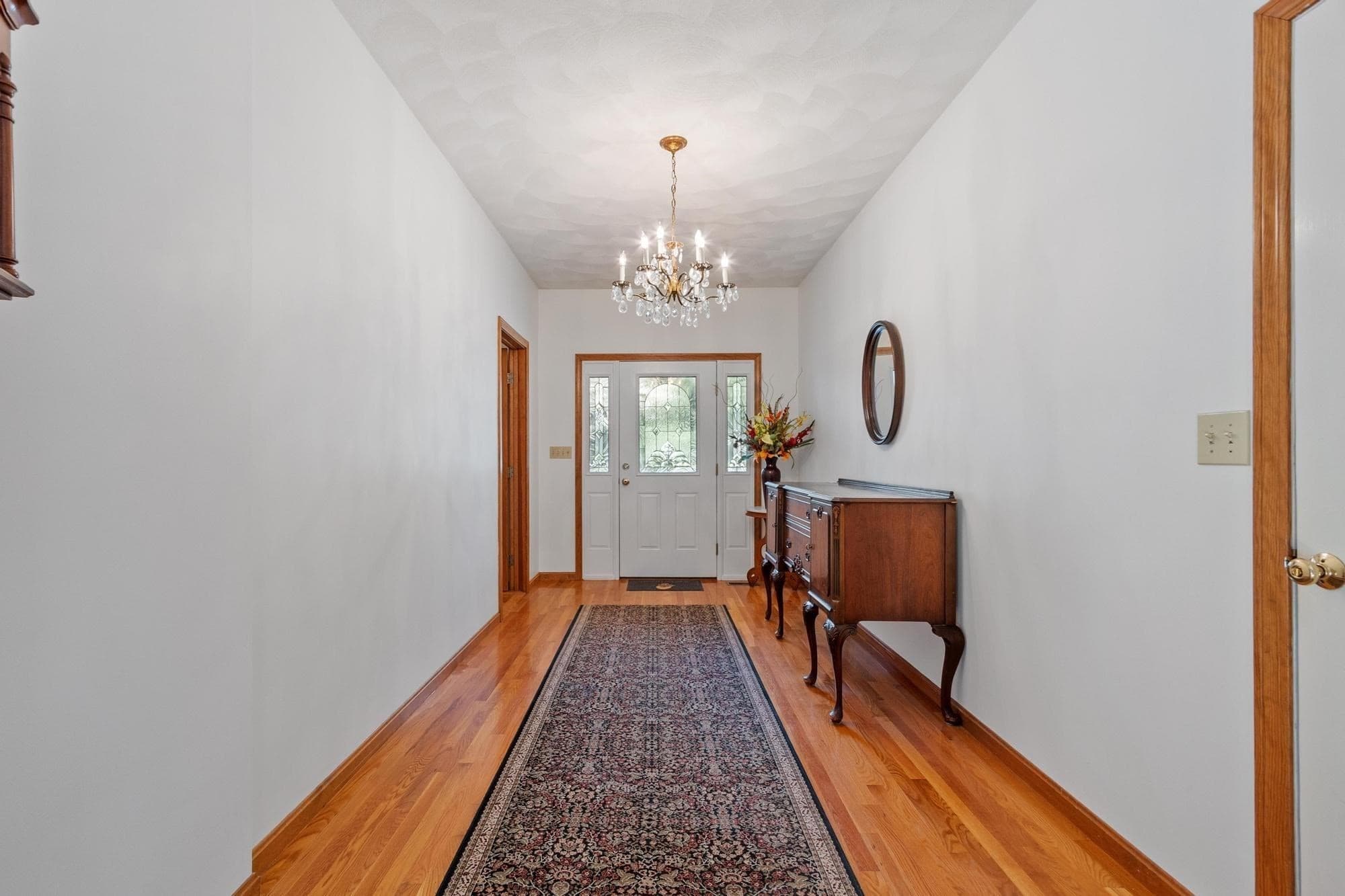 Single Family Residence at 47 Sequoia Dr, Tyngsborough MA 01879, Tyngsborough, photo 12 of 42