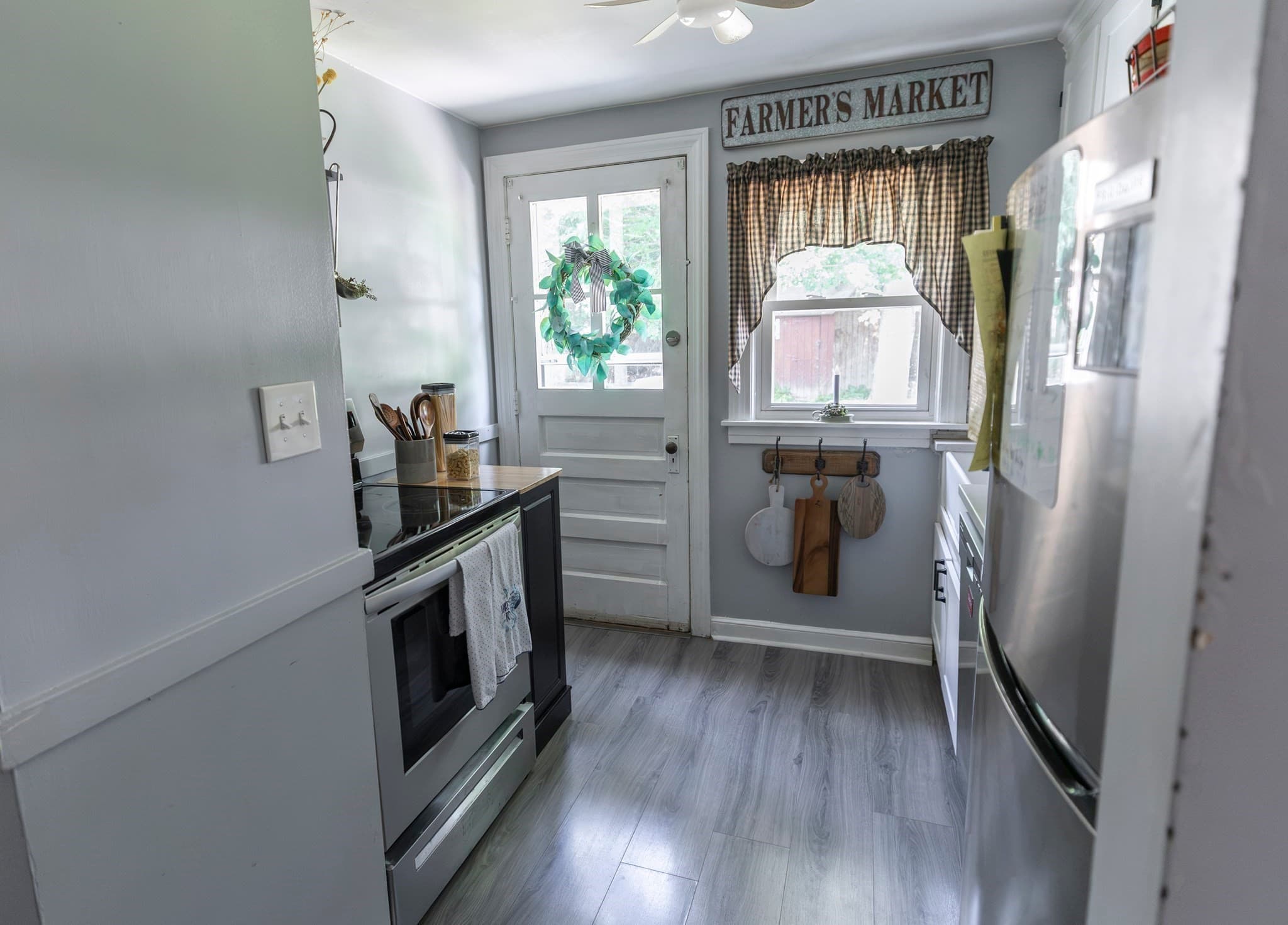Single Family Residence at 118 Ararat St, Worcester MA 01606, Worcester, photo 6 of 21