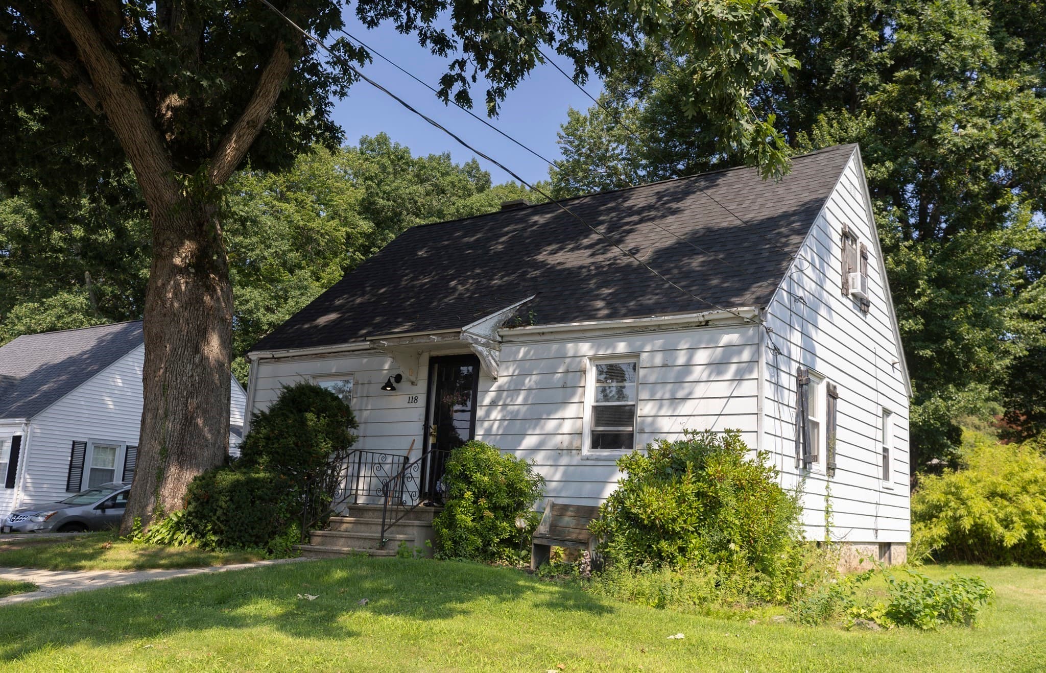 Single Family Residence at 118 Ararat St, Worcester MA 01606, Worcester, photo 17 of 21