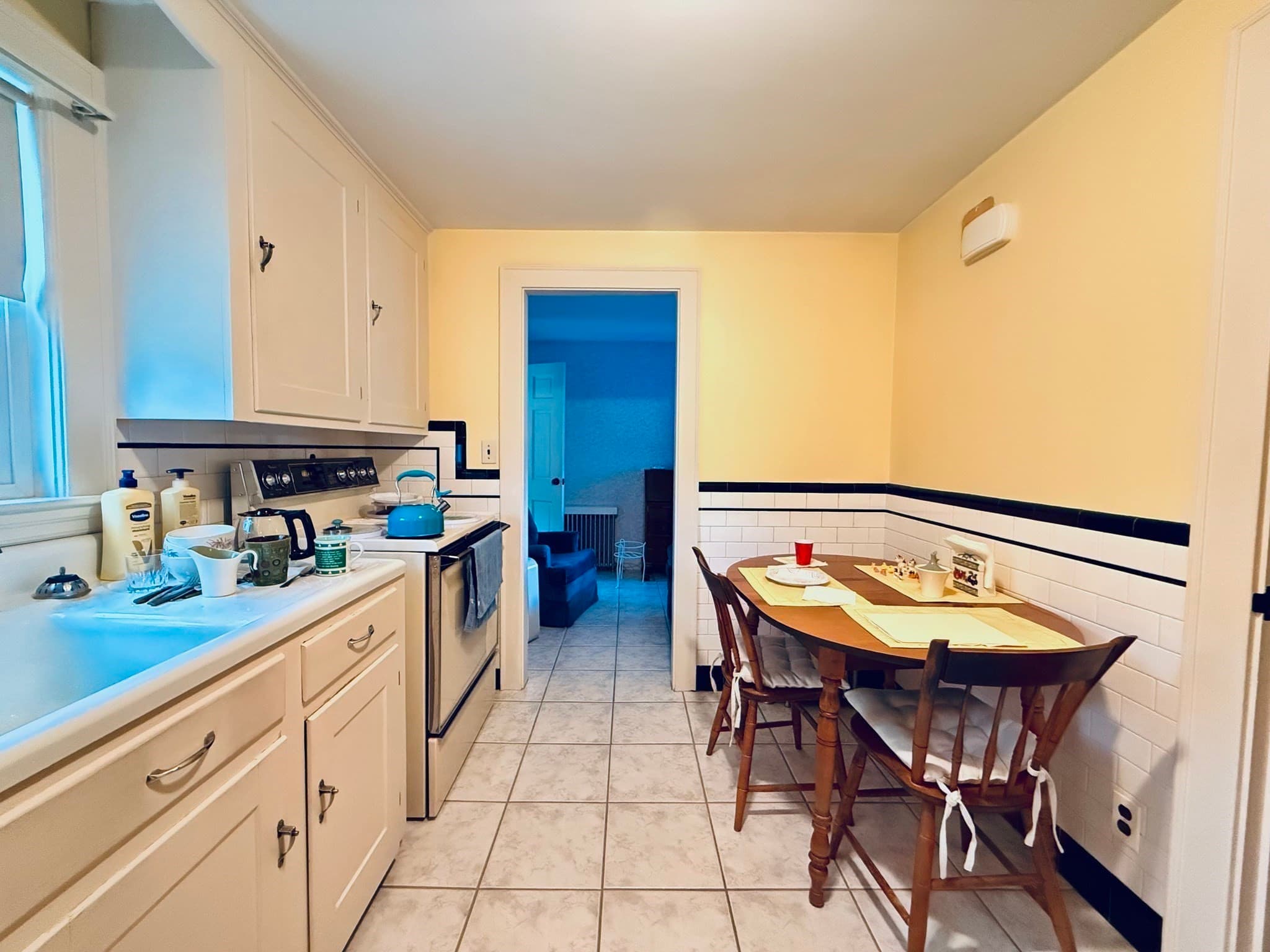 Single Family Residence at 27 Keating Circle, Weymouth MA 02190, Weymouth, photo 13 of 28