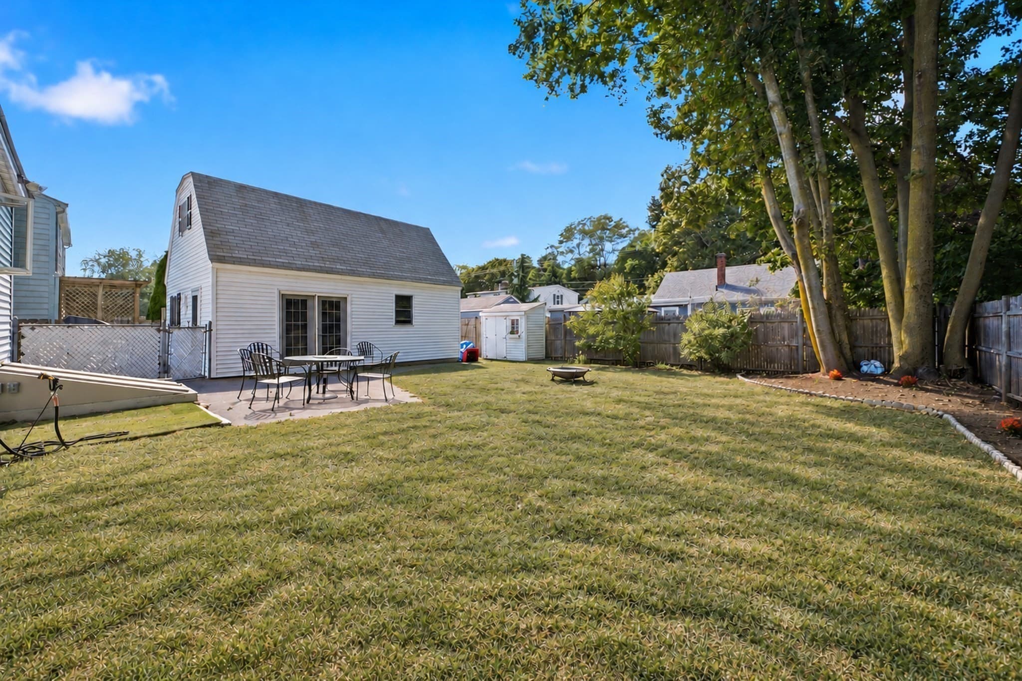 10 Summit Ter, Peabody MA 01960
