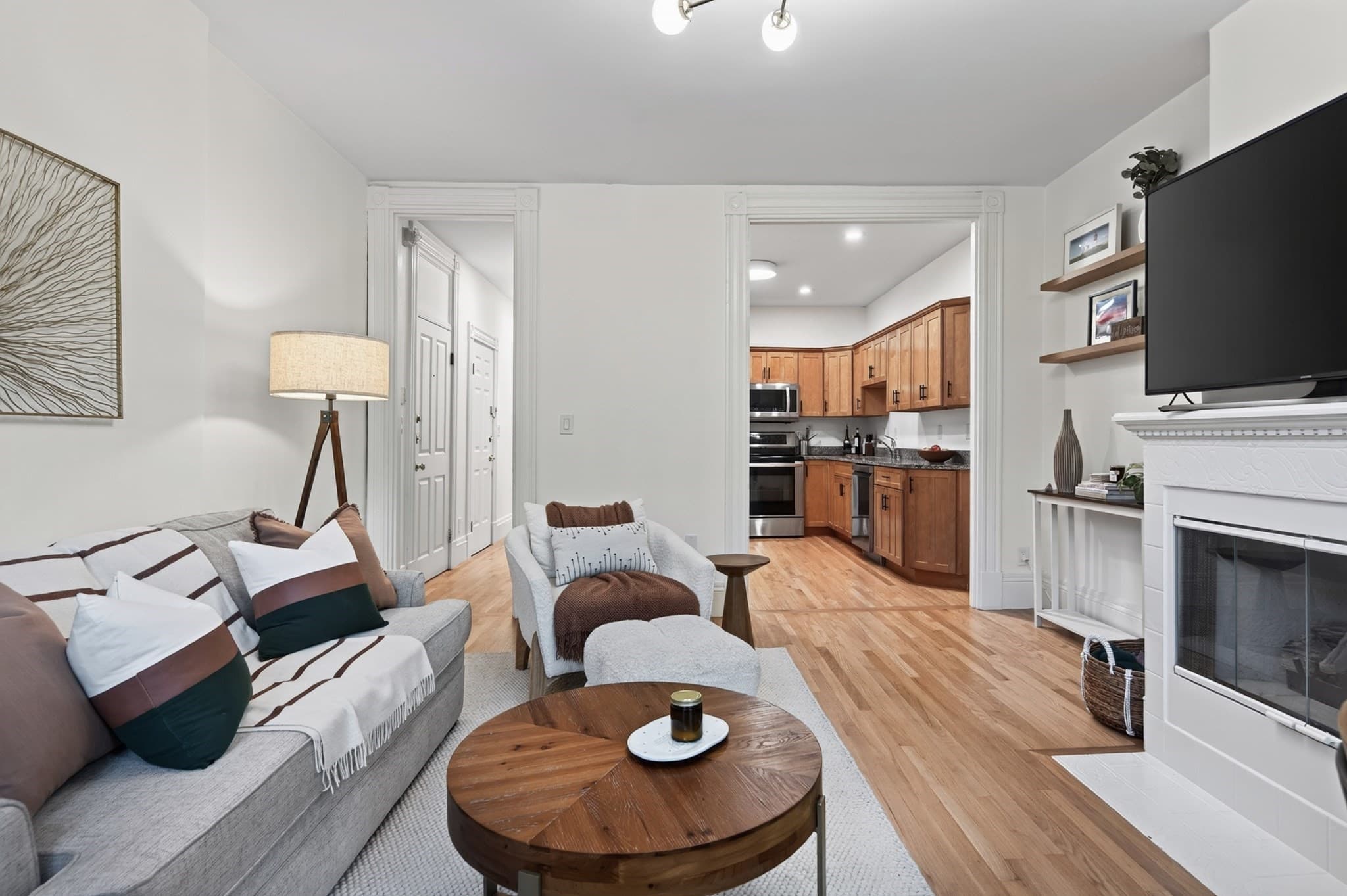 Condominium at 274-276A Shawmut Ave # 3, Boston MA 02118, Boston, photo 4 of 16