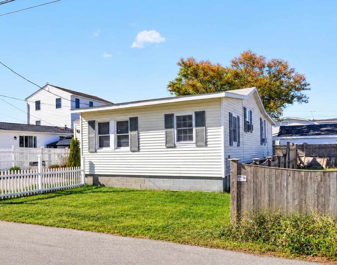 46 Brissette Ave, Salisbury MA 01952