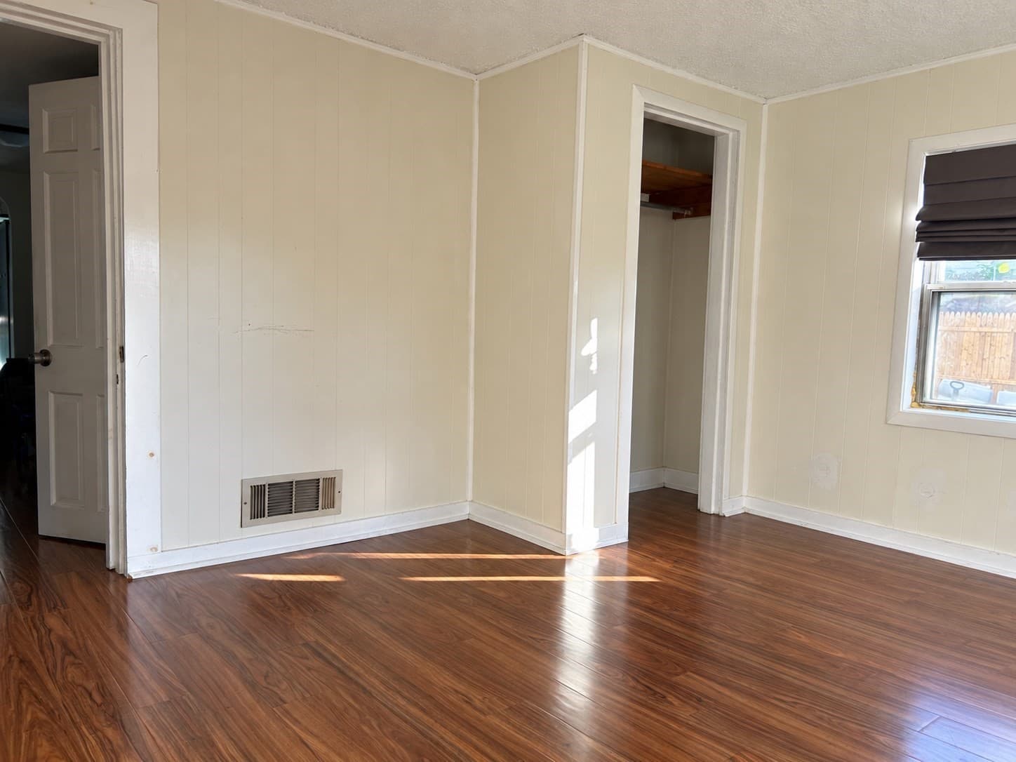 Single Family Residence at 126 Pine Hill Cir, Waltham MA 02451, photo 7 of 28