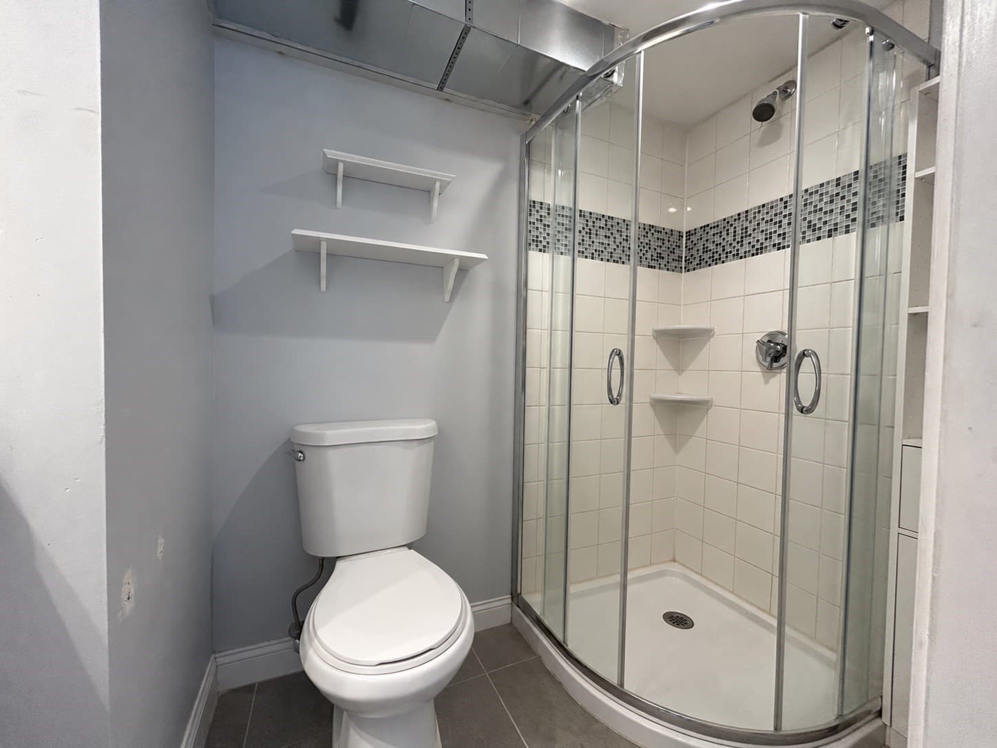 Single Family Residence at 126 Pine Hill Cir, Waltham MA 02451, photo 19 of 28