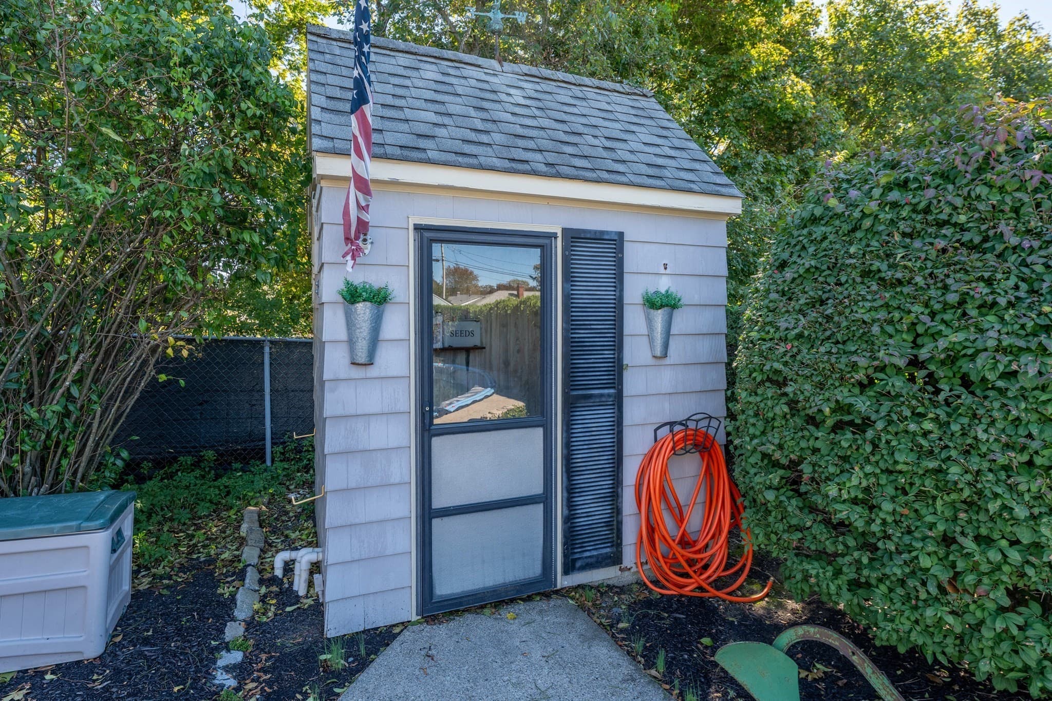 Single Family Residence at 95 Caroline Ave, Somerset MA 02725, Somerset, photo 11 of 33