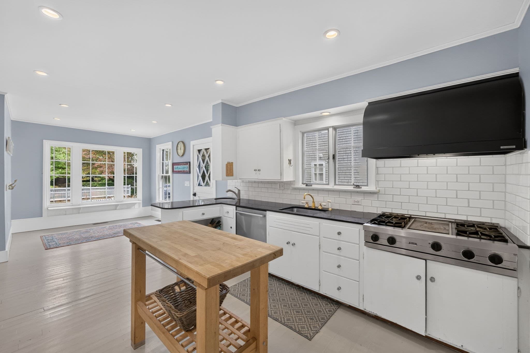 Single Family Residence at 20 South Street, Marion MA 02738, Marion, photo 12 of 42