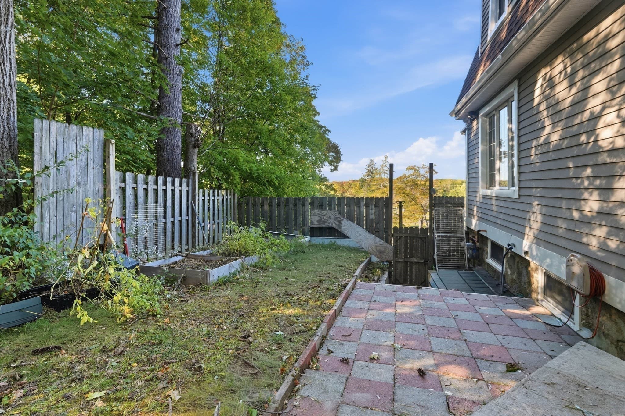 Single Family Residence at 145 Winter St, Saugus MA 01906, Saugus, photo 37 of 39