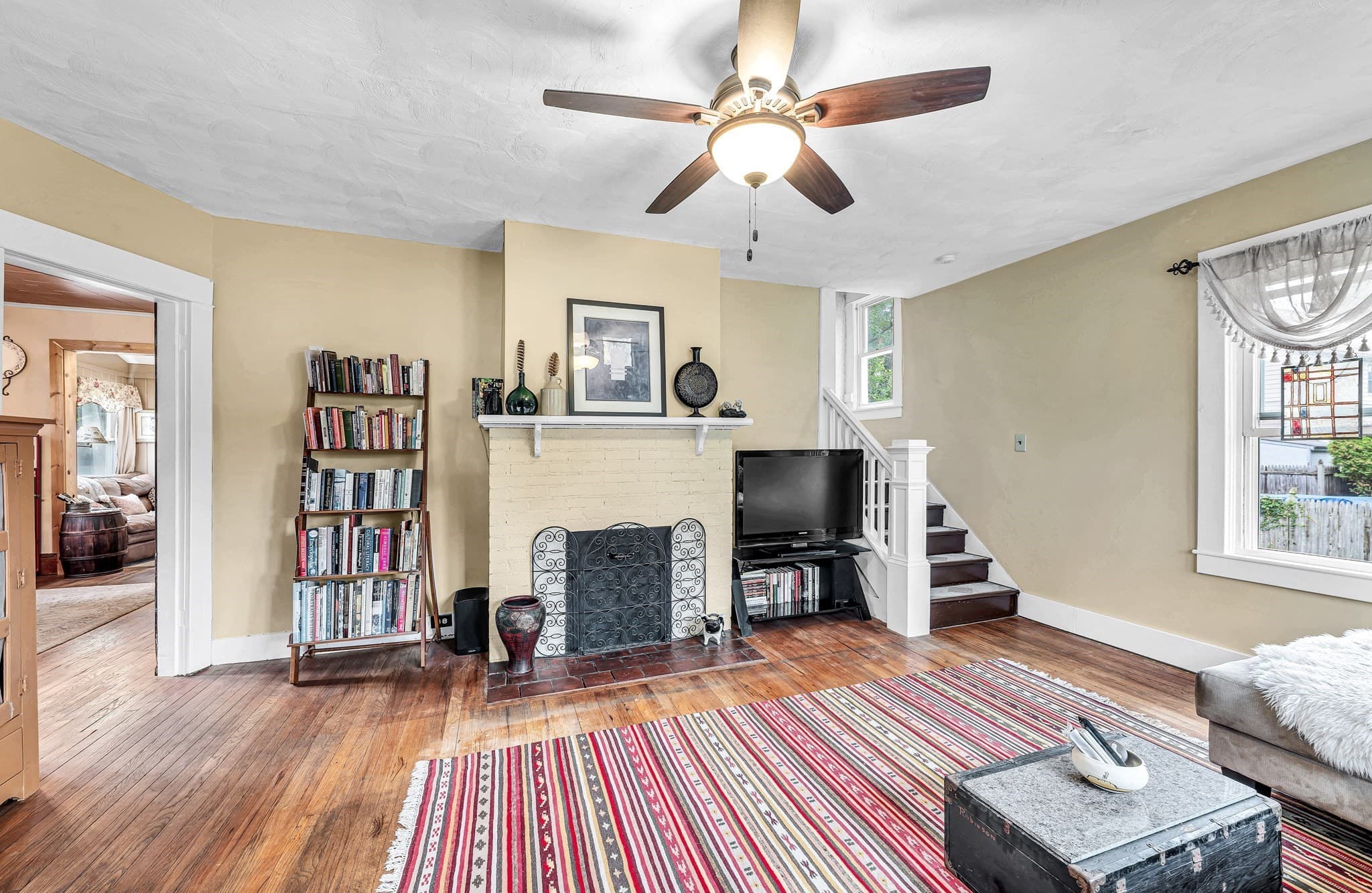 Single Family Residence at 18 Fabyan St, West Springfield MA 01089, West Springfield, photo 7 of 24