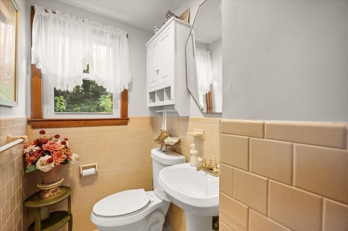 Single Family Residence at 45 Decker St, Milton MA 02186, Milton, photo 13 of 28