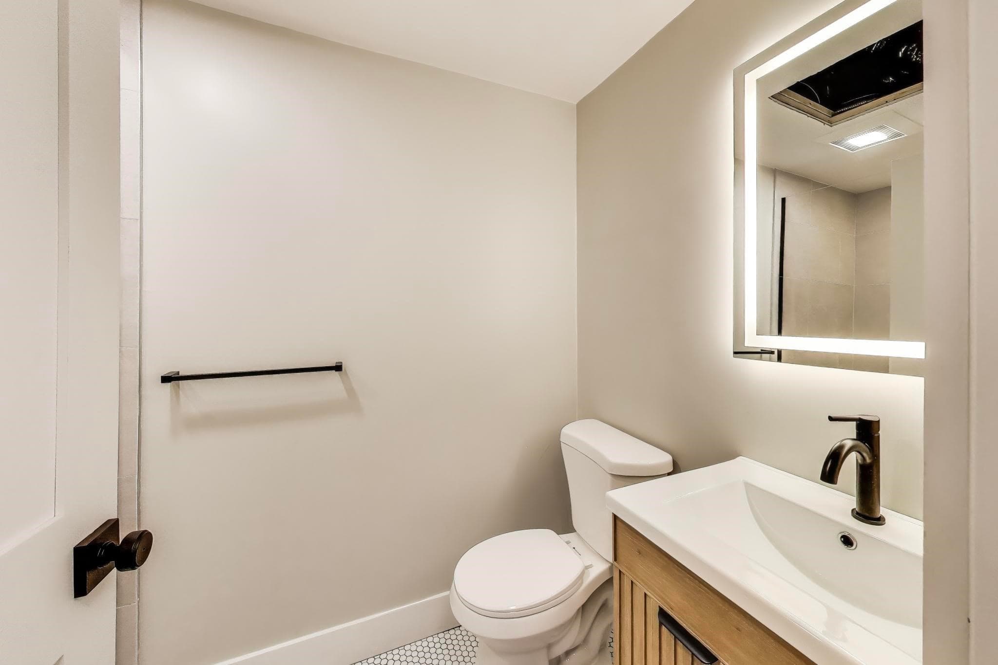 5-9 Family at 35-37 Delle Ave, Boston MA 02136, Boston, photo 10 of 28