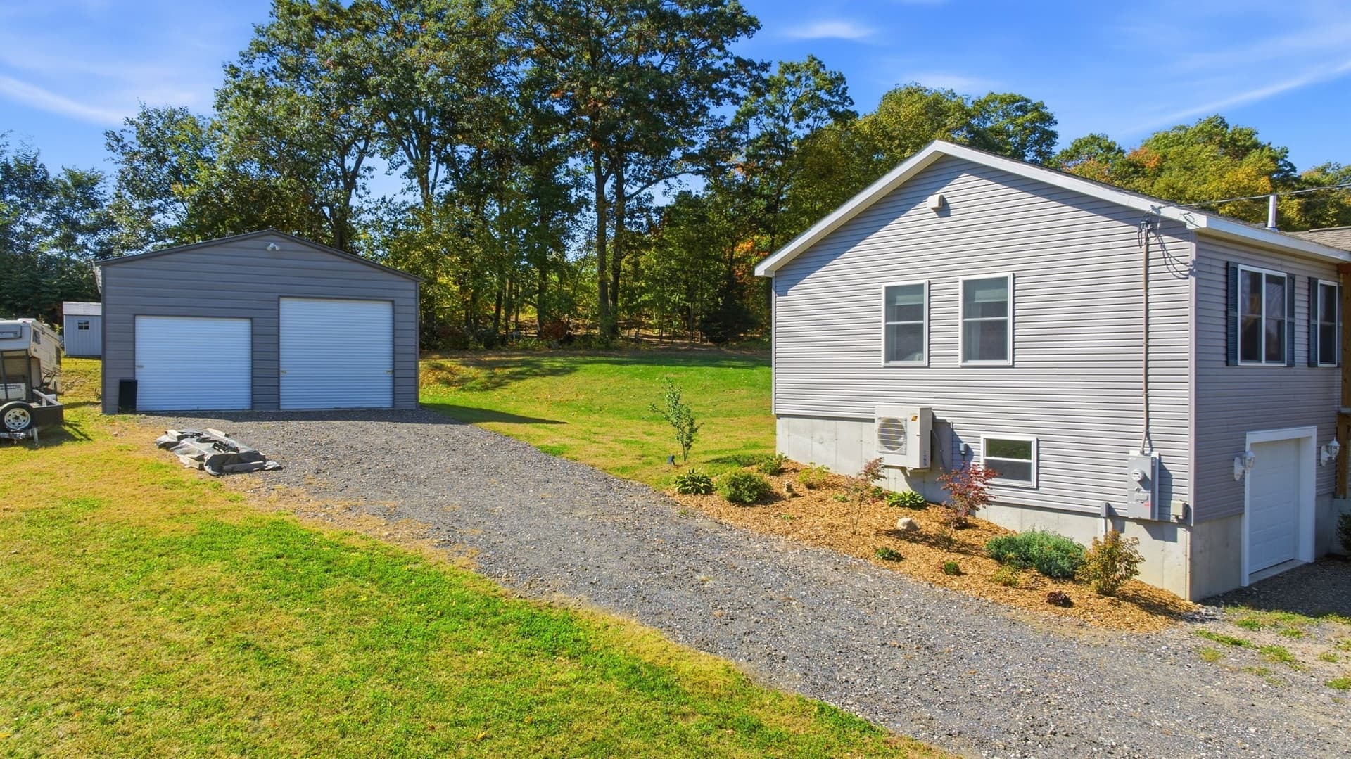 Single Family Residence at 362 Hadley St, South Hadley MA 01075, photo 3 of 36