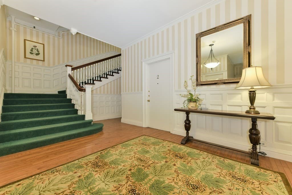 Condominium at 164 Beacon St, Boston MA 02116, Boston, photo 4 of 12