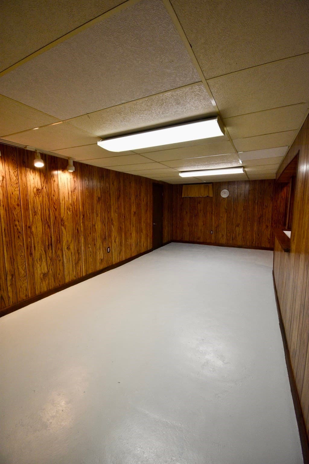 Single Family Residence at 64 Poplar St, Chicopee MA 01013, Chicopee, photo 16 of 24