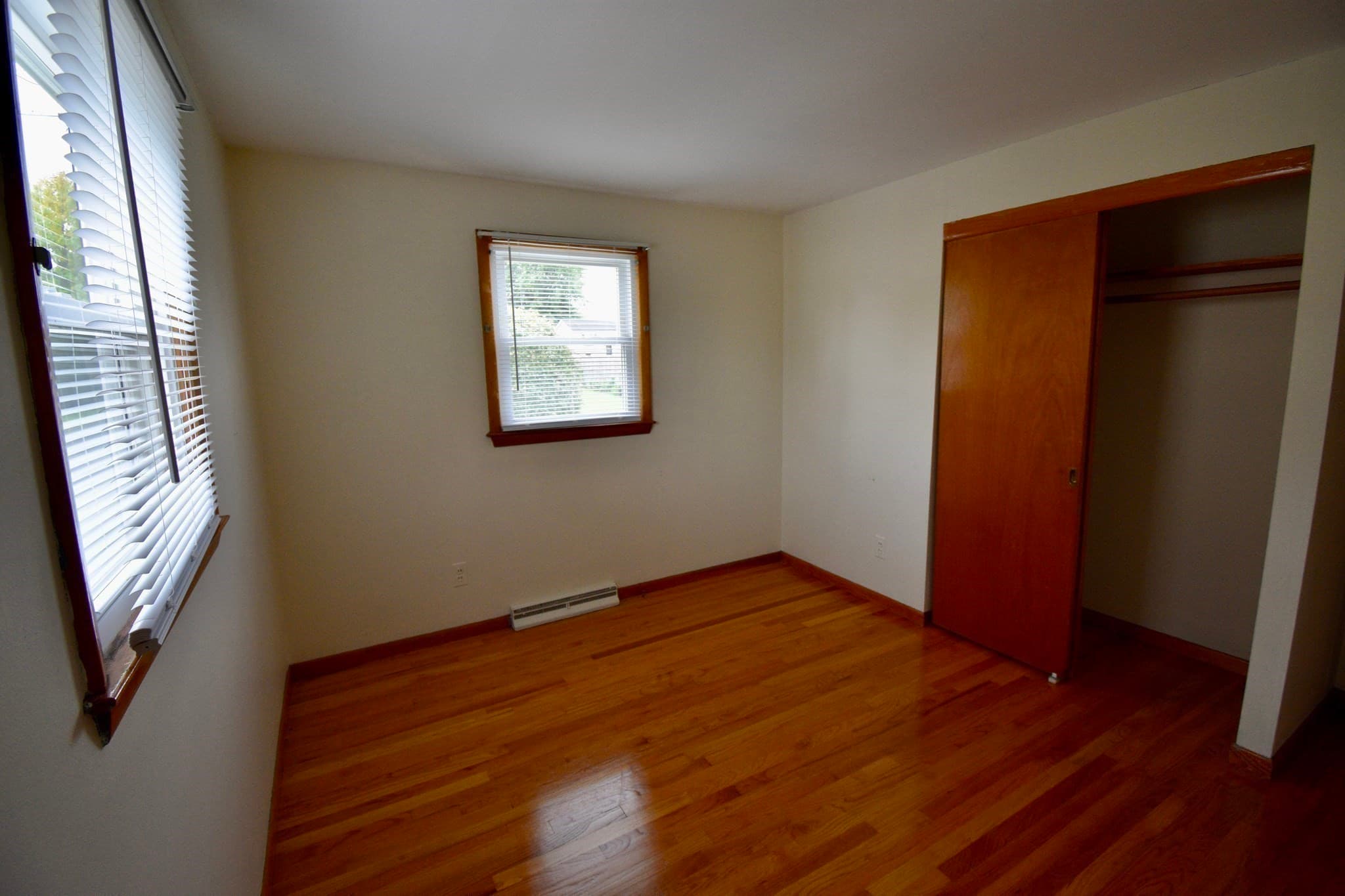 Single Family Residence at 64 Poplar St, Chicopee MA 01013, Chicopee, photo 12 of 24