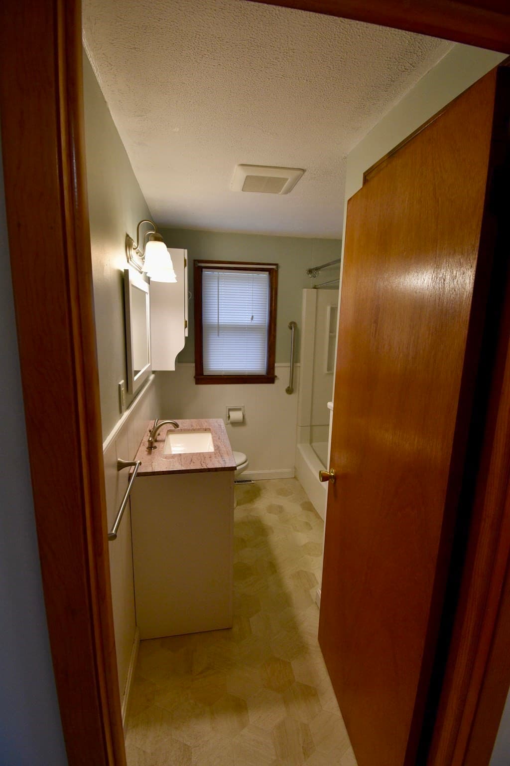 Single Family Residence at 64 Poplar St, Chicopee MA 01013, Chicopee, photo 8 of 24