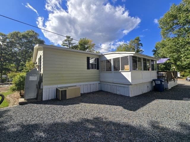 Mobile Home at 39-9 South Meadow Village Rd, Carver MA 02330, Carver, photo 3 of 26