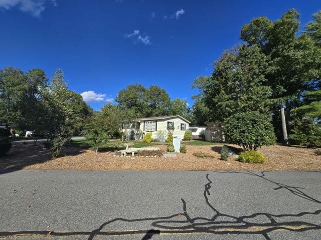 Mobile Home at 39-9 South Meadow Village Rd, Carver MA 02330, Carver, photo 9 of 26