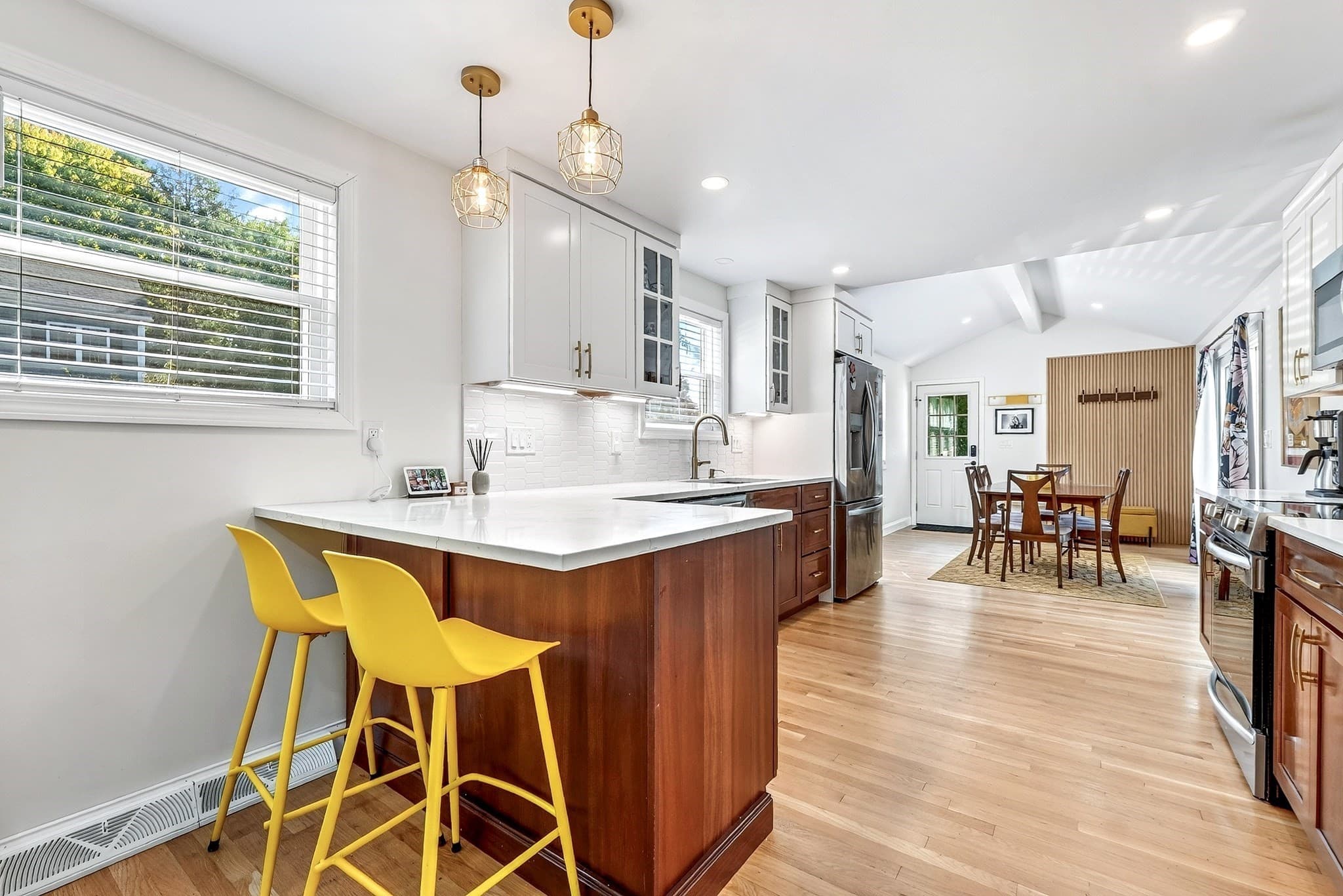 Single Family Residence at 22 Hobson Ave., Wilmington MA 01887, Wilmington, photo 6 of 42