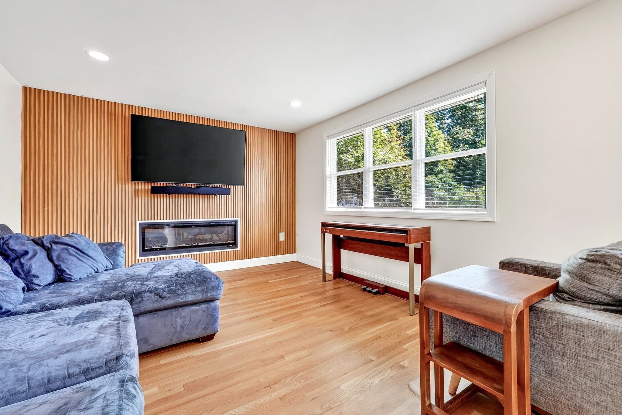 Single Family Residence at 22 Hobson Ave., Wilmington MA 01887, Wilmington, photo 12 of 42