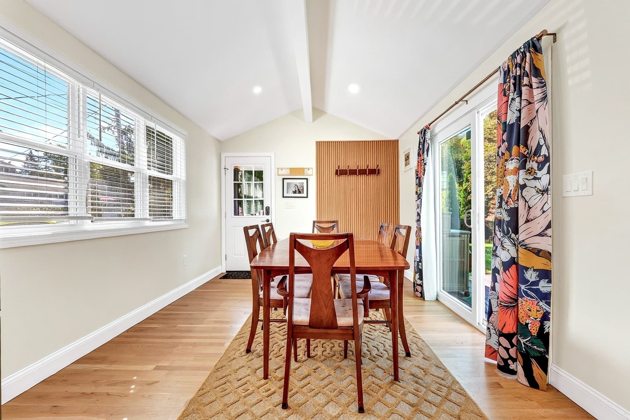 Single Family Residence at 22 Hobson Ave., Wilmington MA 01887, Wilmington, photo 8 of 42