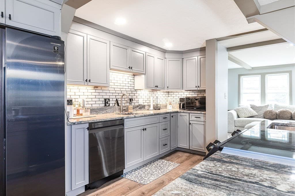 Single Family Residence at 53 Columbia Ave, Lynn MA 01902, Lynn, photo 12 of 35