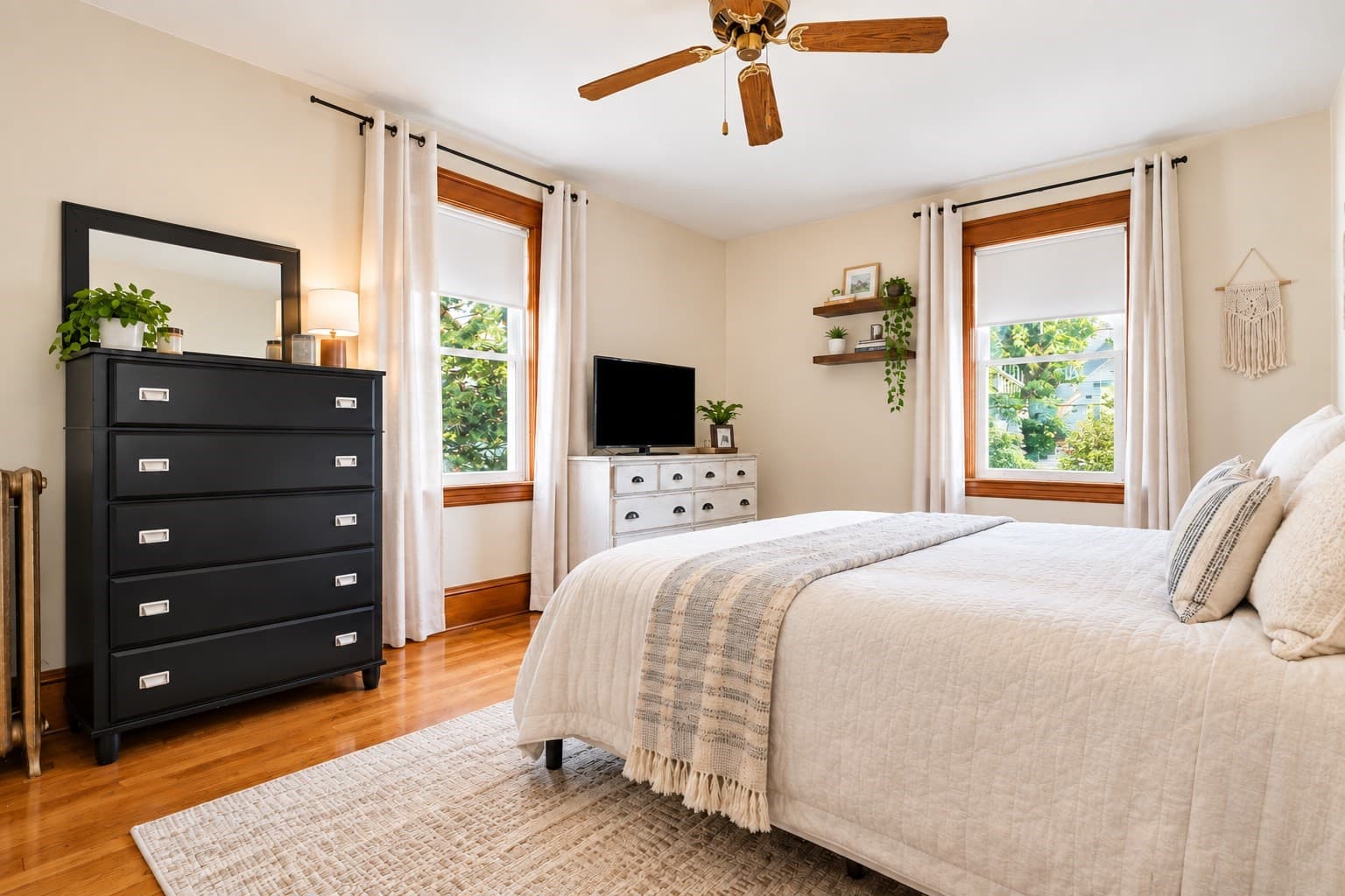 Multi Family at 38-40 Franconia St, Boston MA 02122, Boston, photo 17 of 42