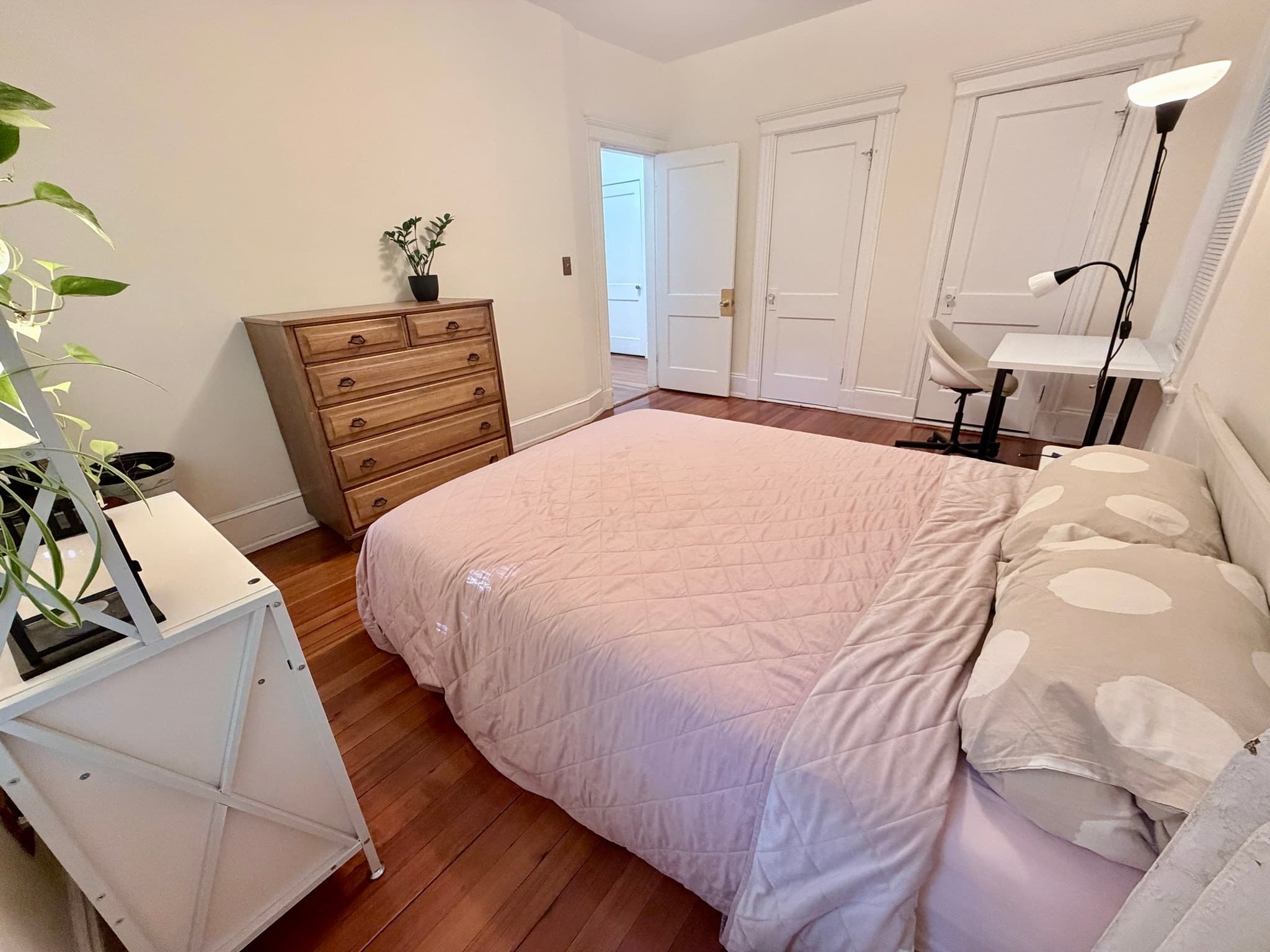 Condominium at 35 Westbourne Terrace # 2, Brookline MA 02446, Brookline, photo 7 of 17