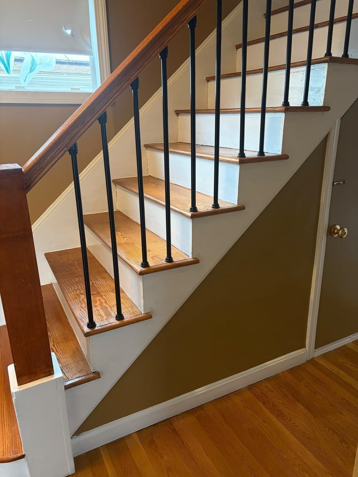 Single Family Residence at 28 Houston Ave, Saugus MA 01906, Saugus, photo 13 of 42