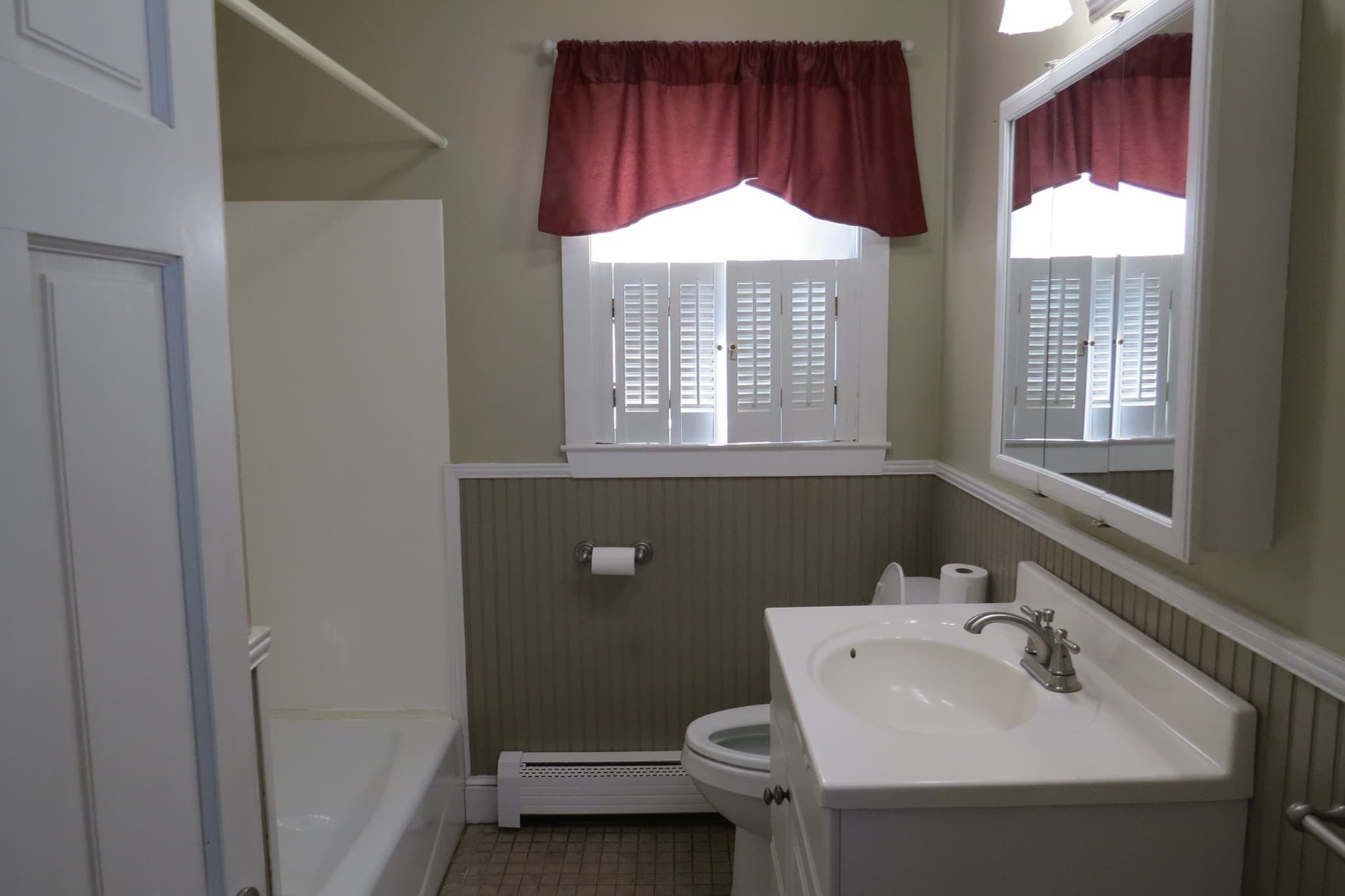 Single Family Residence at 393 Purchase St, Easton MA 02375, Easton, photo 7 of 24