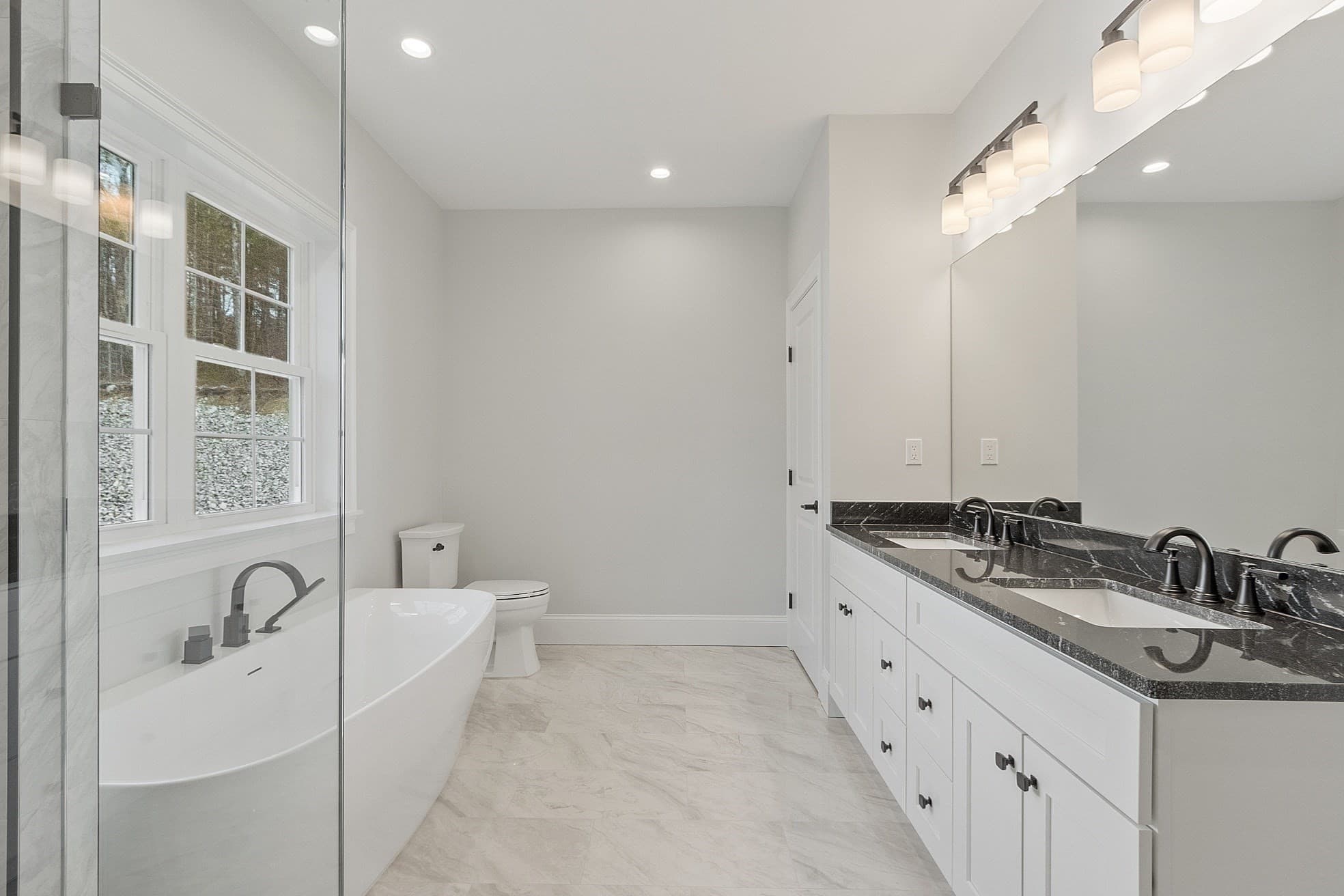 Single Family Residence at 65 Stevens Park Road, Charlton MA 01507, photo 11 of 12