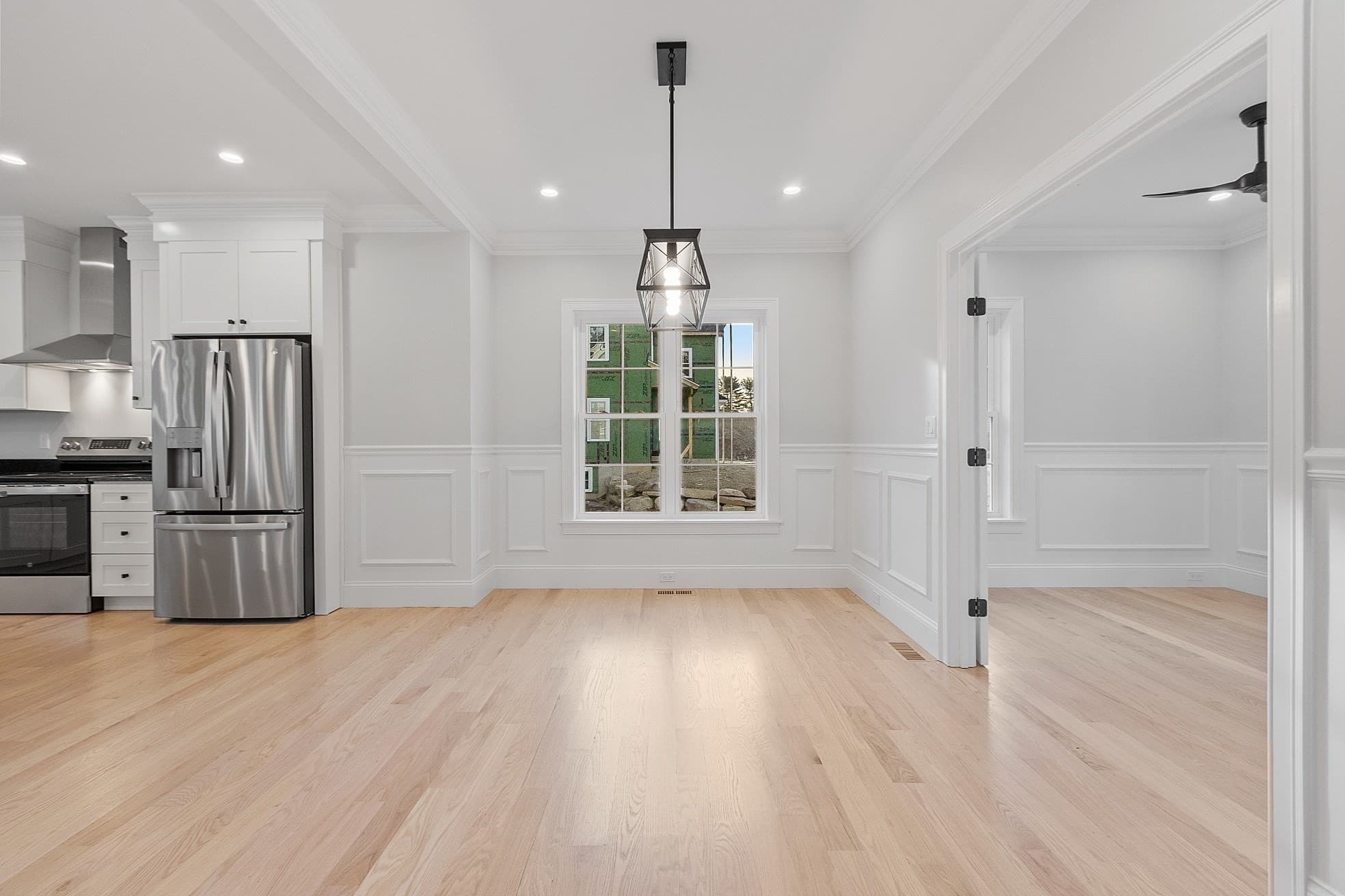 Single Family Residence at 65 Stevens Park Road, Charlton MA 01507, photo 4 of 12
