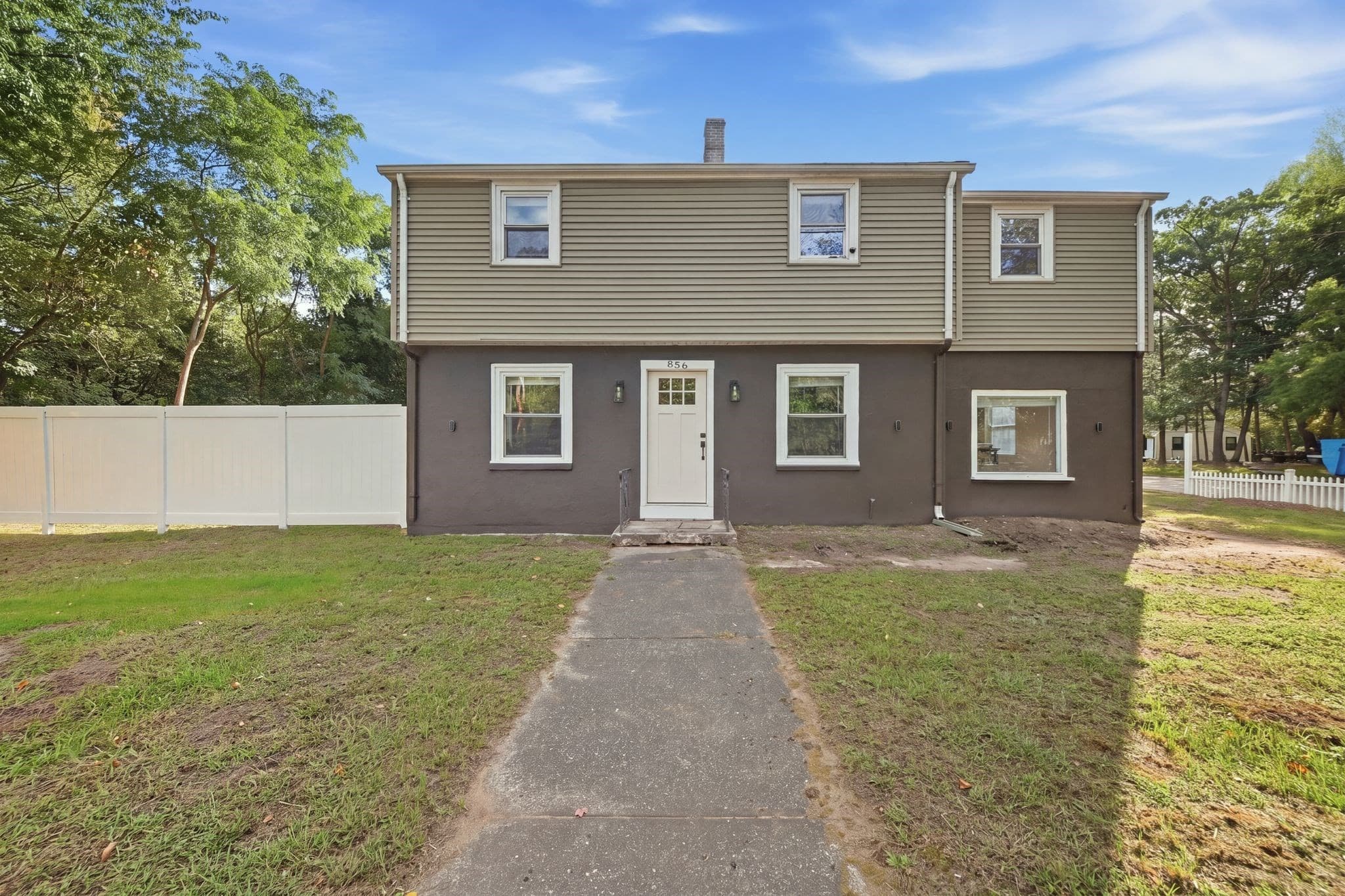 Single Family Residence at 856 Newport Ave, Attleboro MA 02703, Attleboro, photo 2 of 26