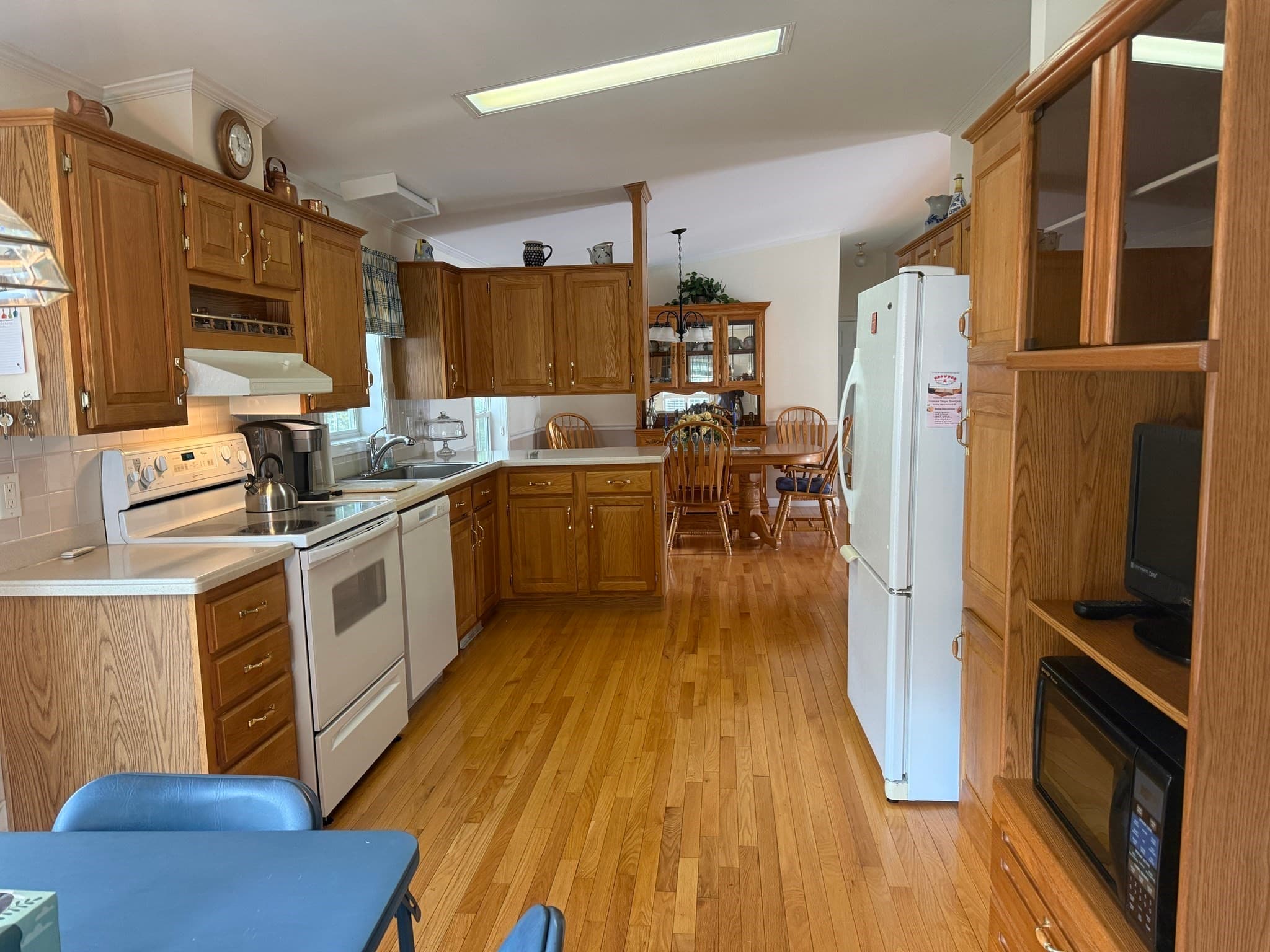 Single Family Residence at 301 Blueberry Circle, Middleboro MA 02346, Middleboro, photo 8 of 12