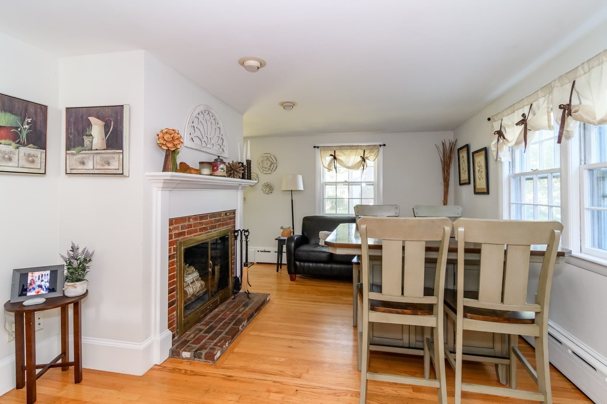 Single Family Residence at 11 Burtonwood Ave, Bourne MA 02532, Bourne, photo 9 of 21